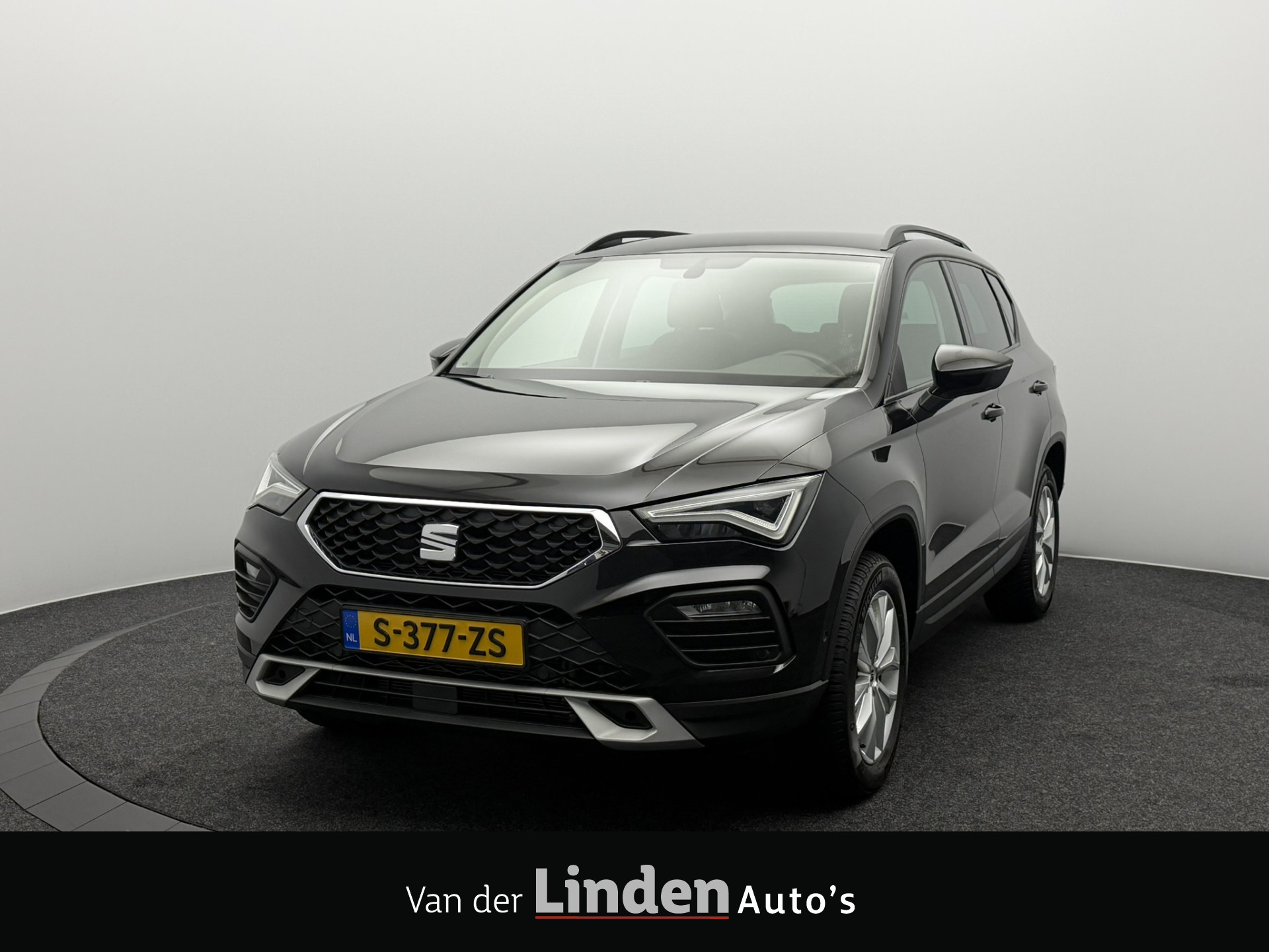 Seat Seat Ateca 1.5 TSI 150PK Style Business Intense | Trekhaak Elektrisch | Camera | Full-Led | Carplay&Android 2023 - voorkant