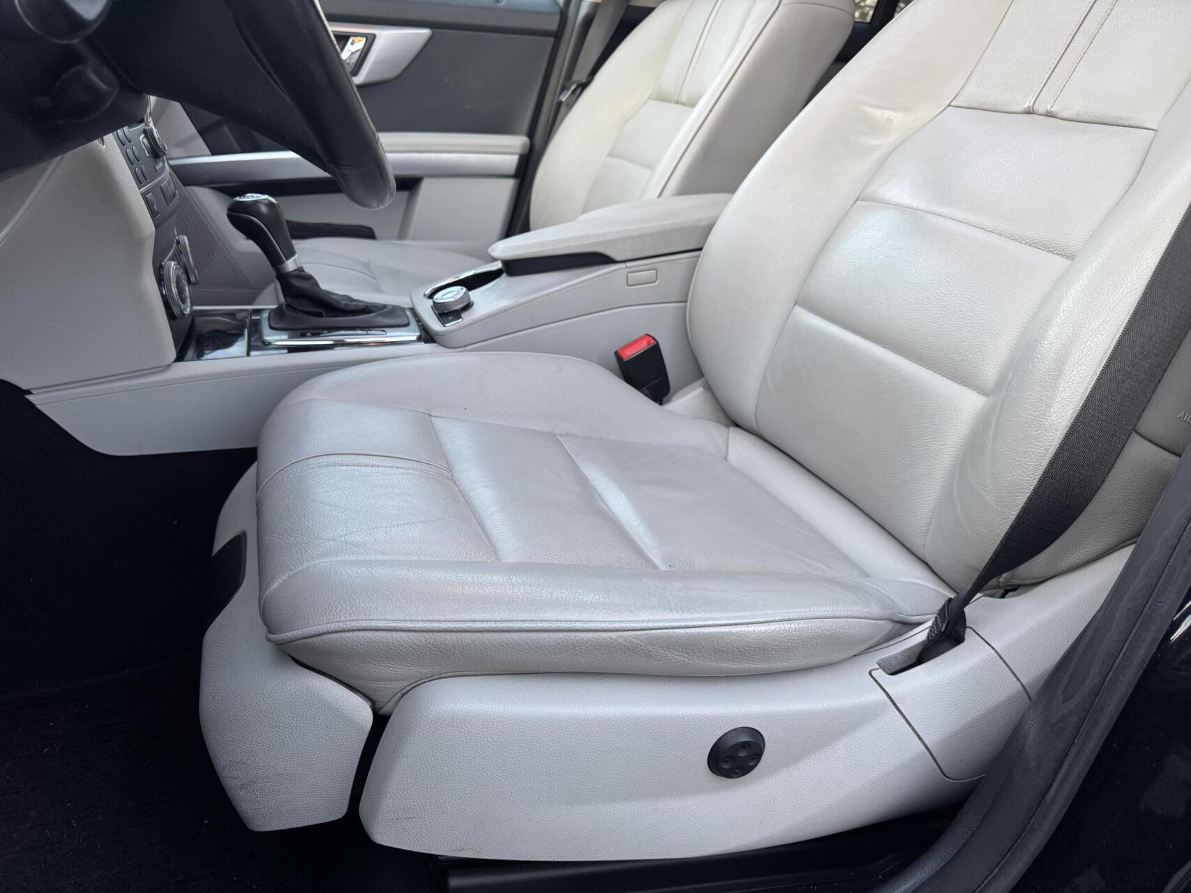 Foto van Mercedes-Benz GLK 350 4Matic