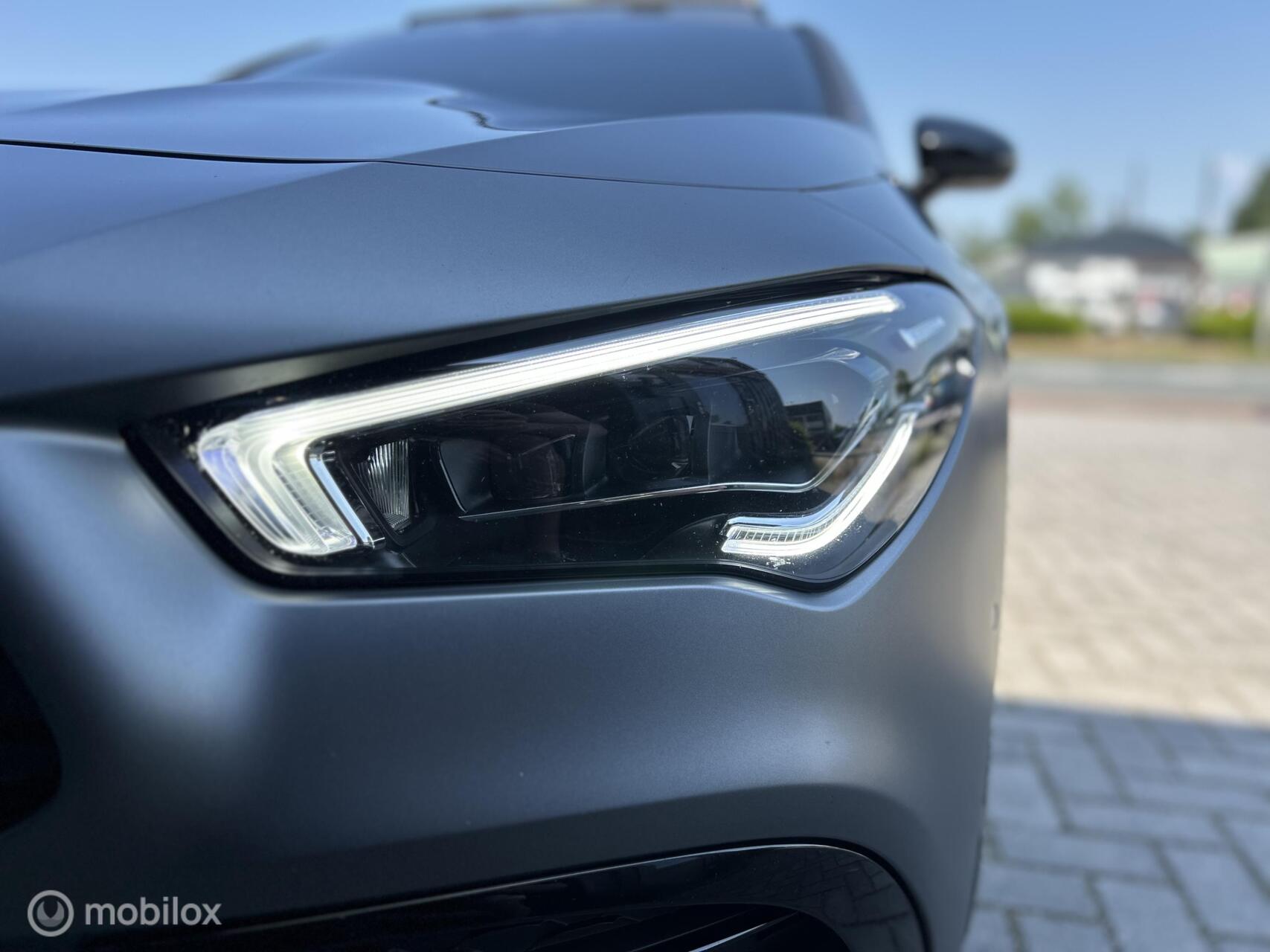 Foto van Mercedes-Benz AMG Cla 35