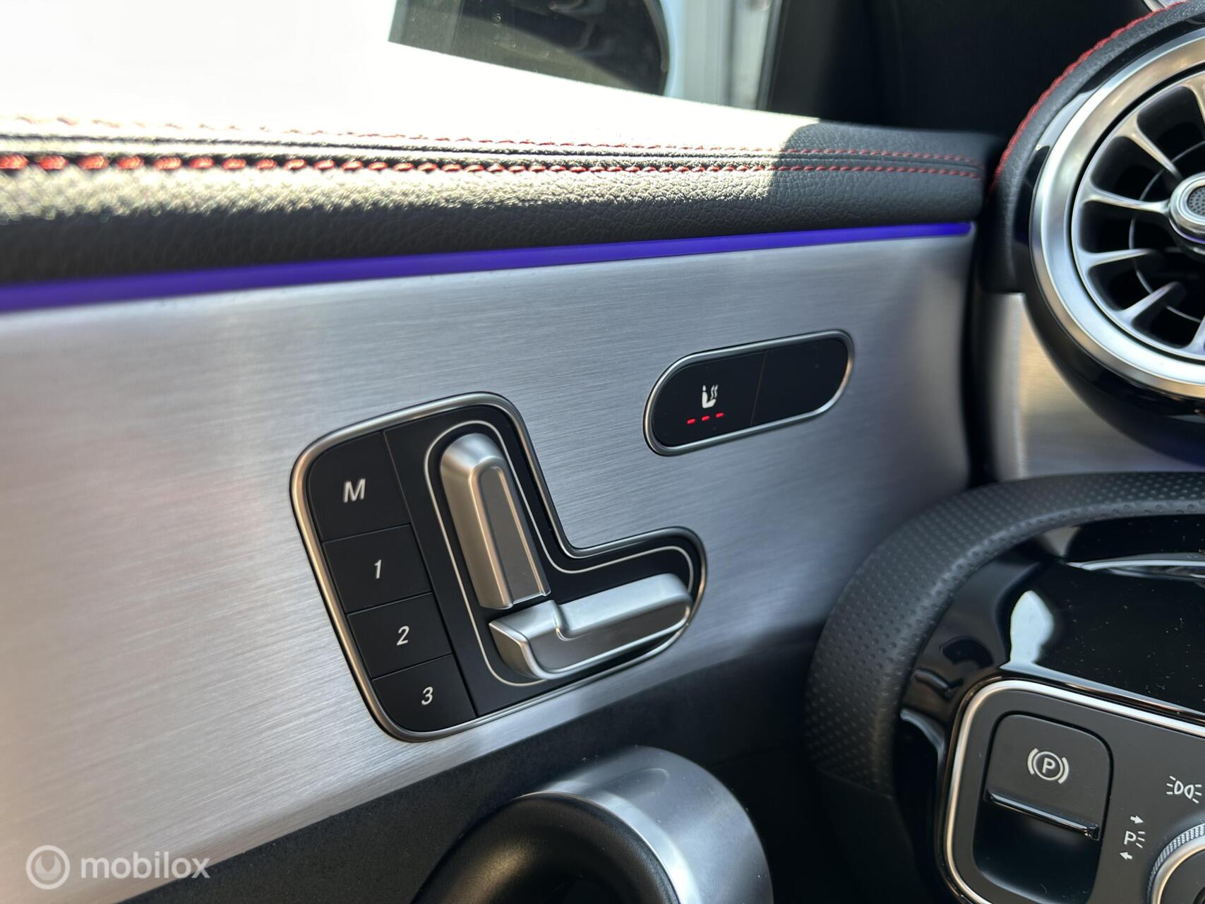 Foto van Mercedes-Benz AMG Cla 35