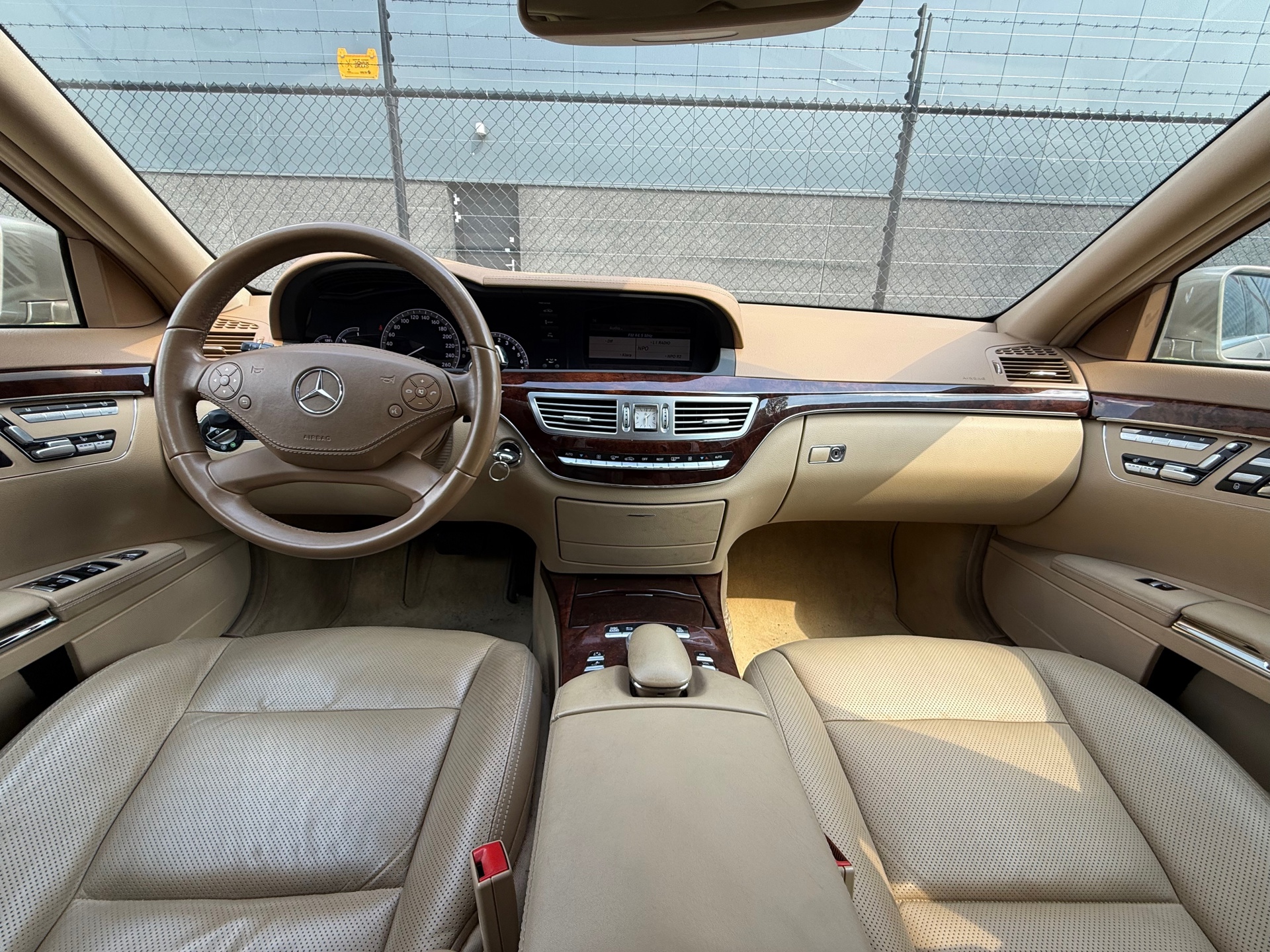 Foto van Mercedes-Benz S 500