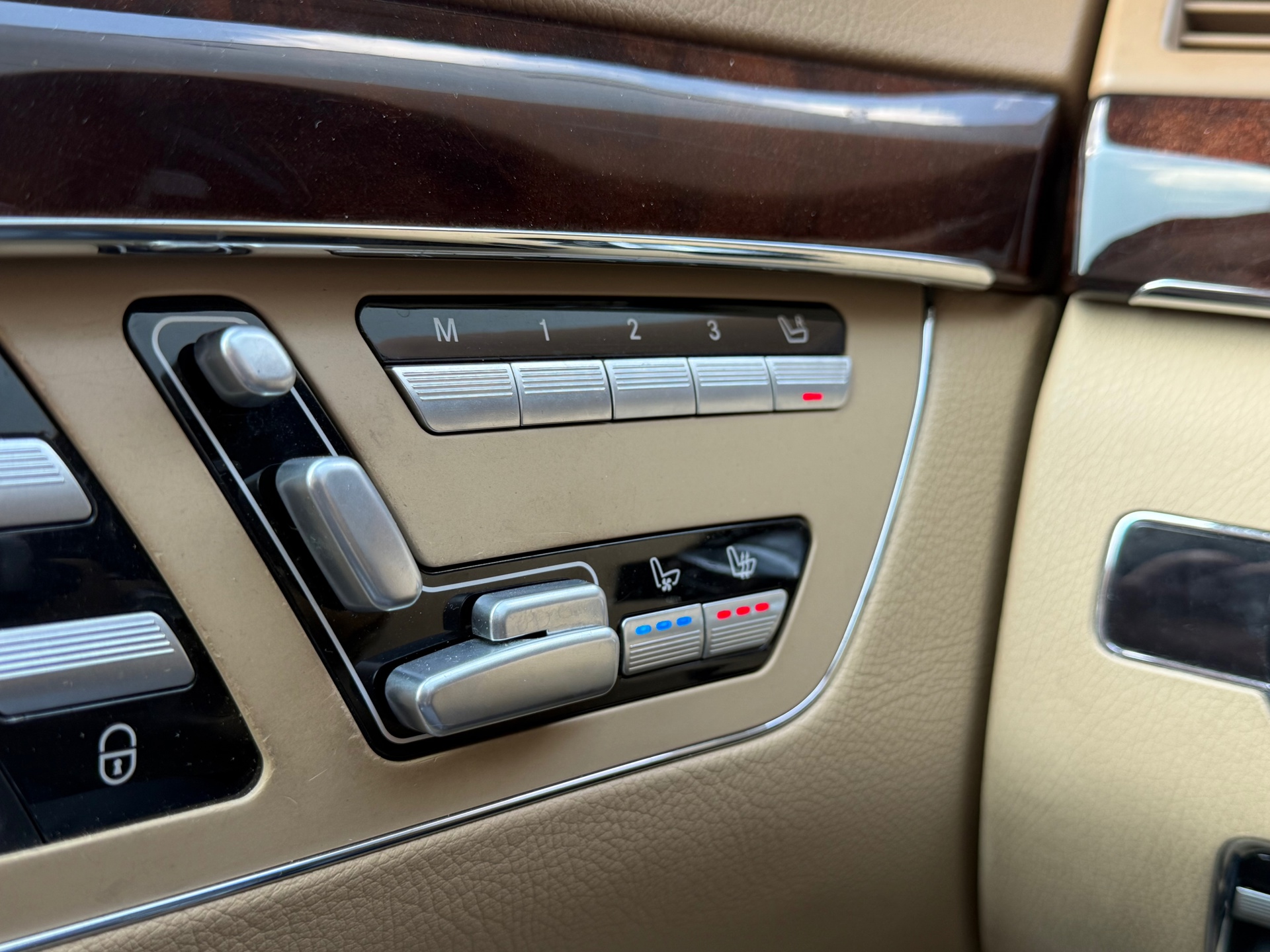 Foto van Mercedes-Benz S 500