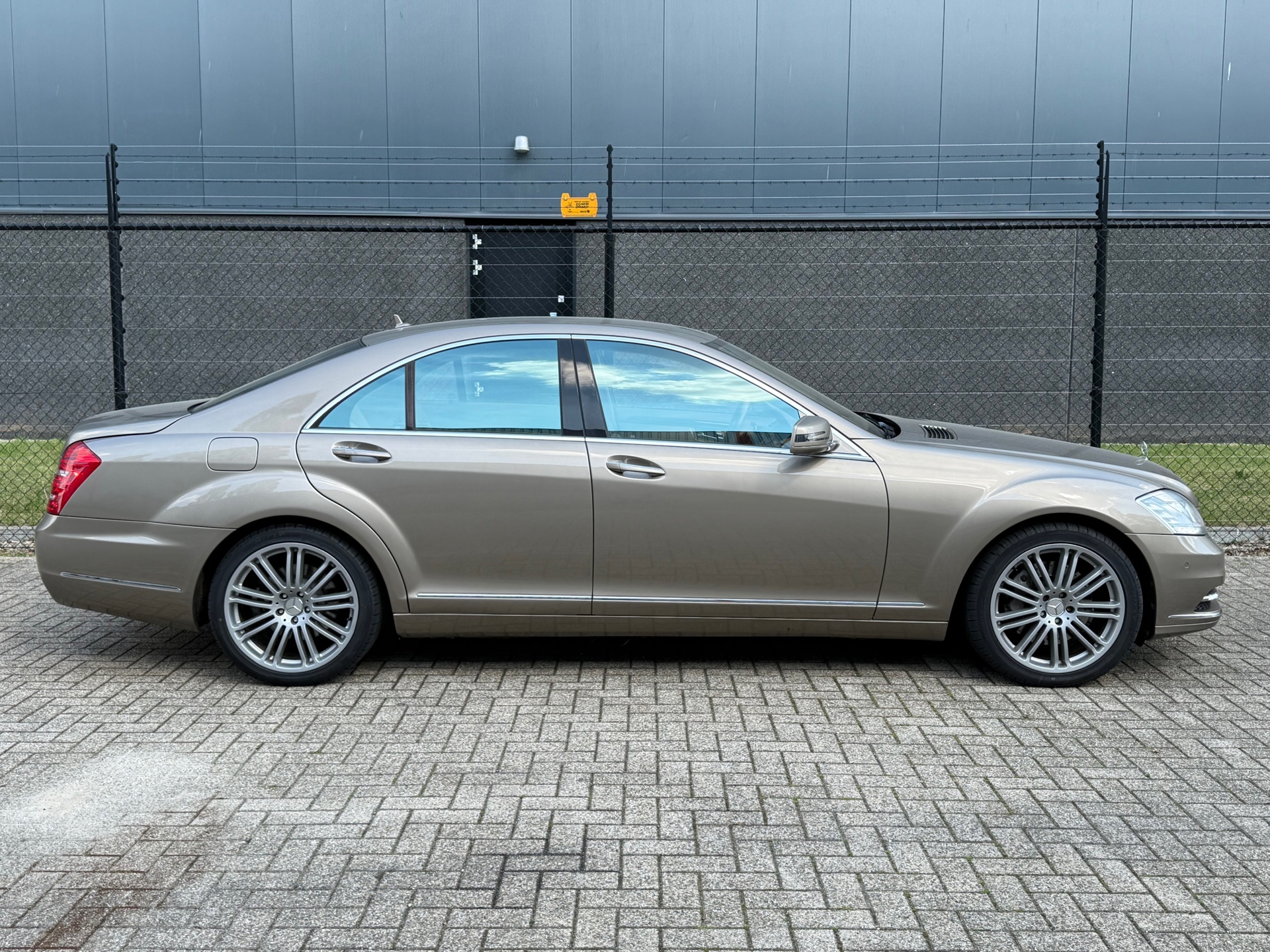 Foto van Mercedes-Benz S 500