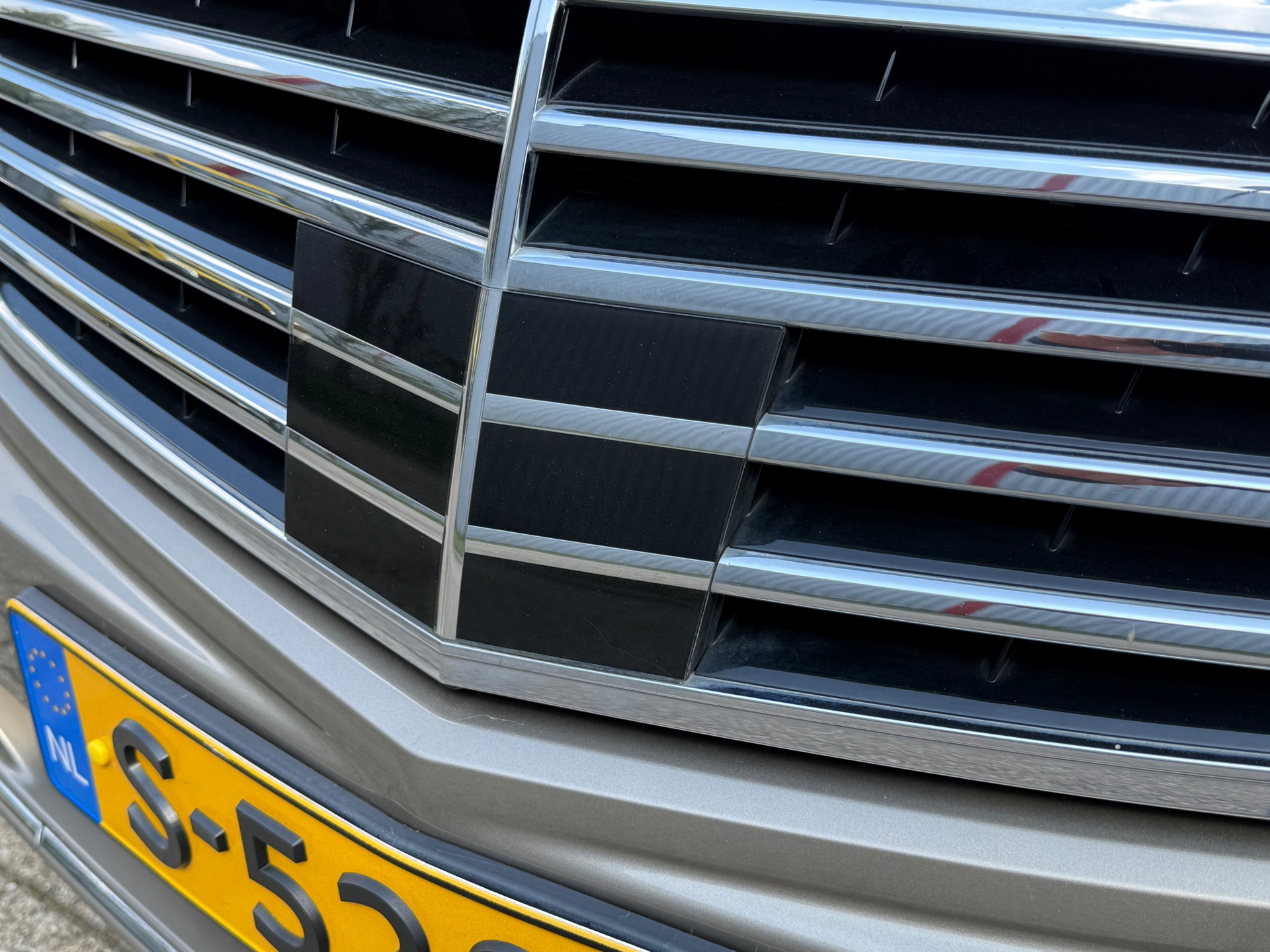 Foto van Mercedes-Benz S 500