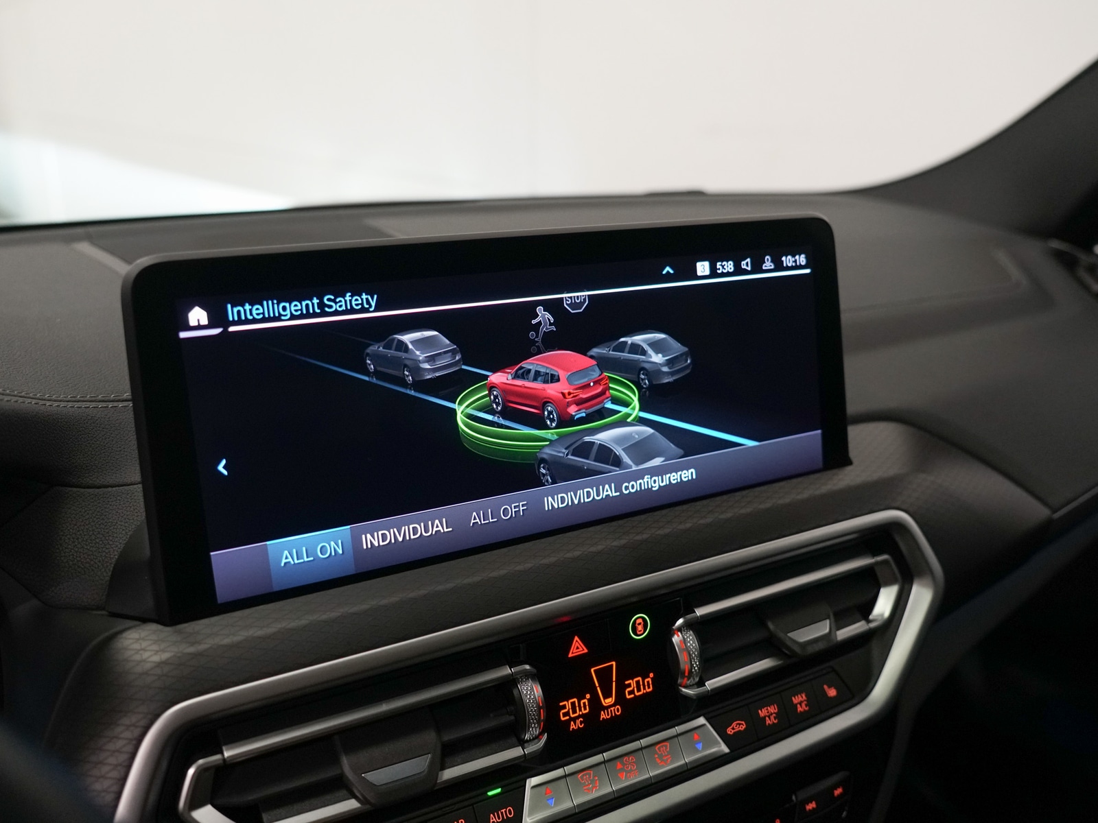 Foto van BMW Ix3