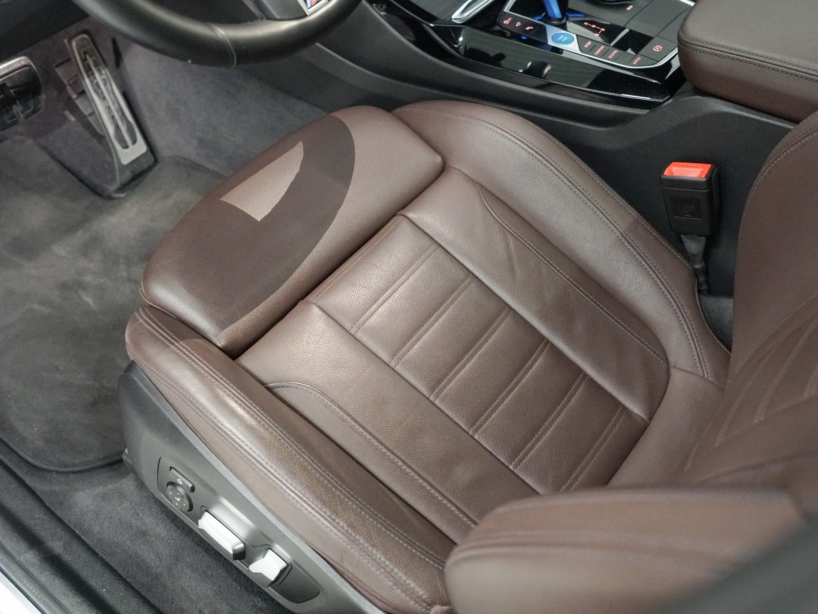 Foto van BMW Ix3