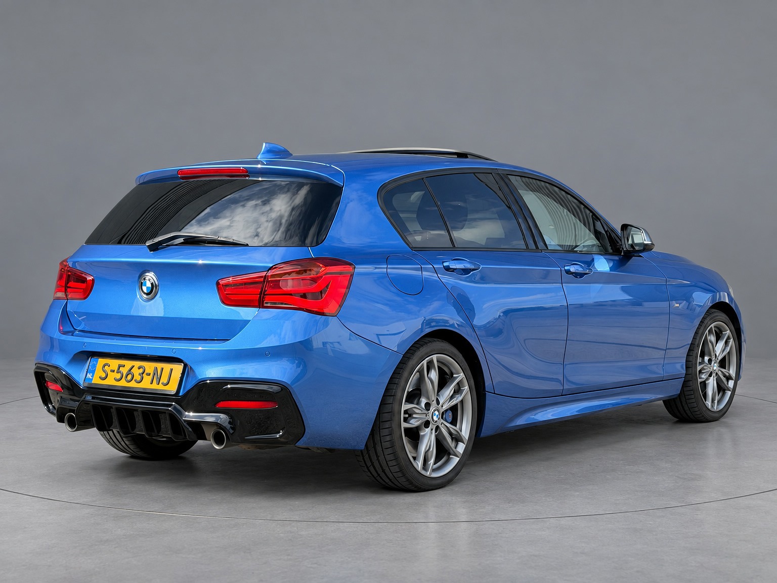Foto van BMW M140i xDrive