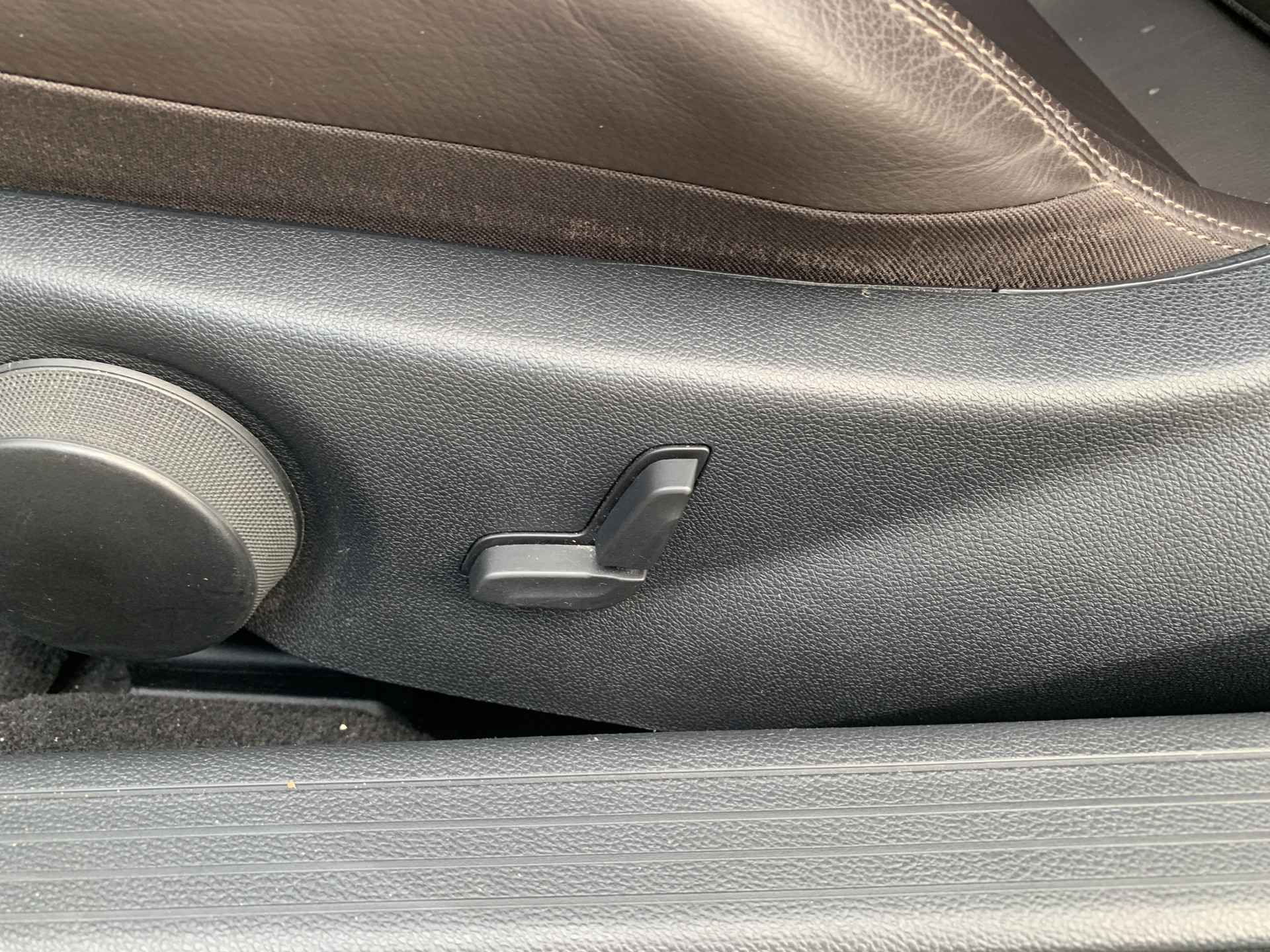 Foto van Mercedes-Benz E 200