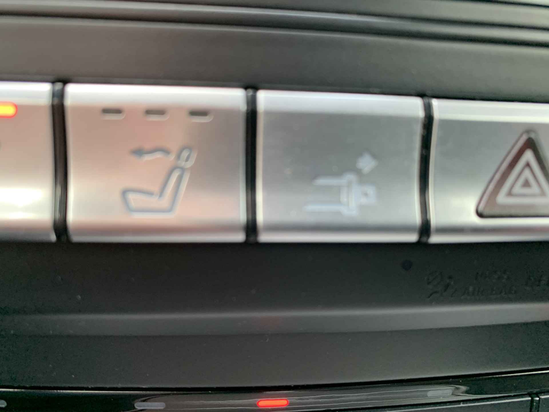 Foto van Mercedes-Benz E 200