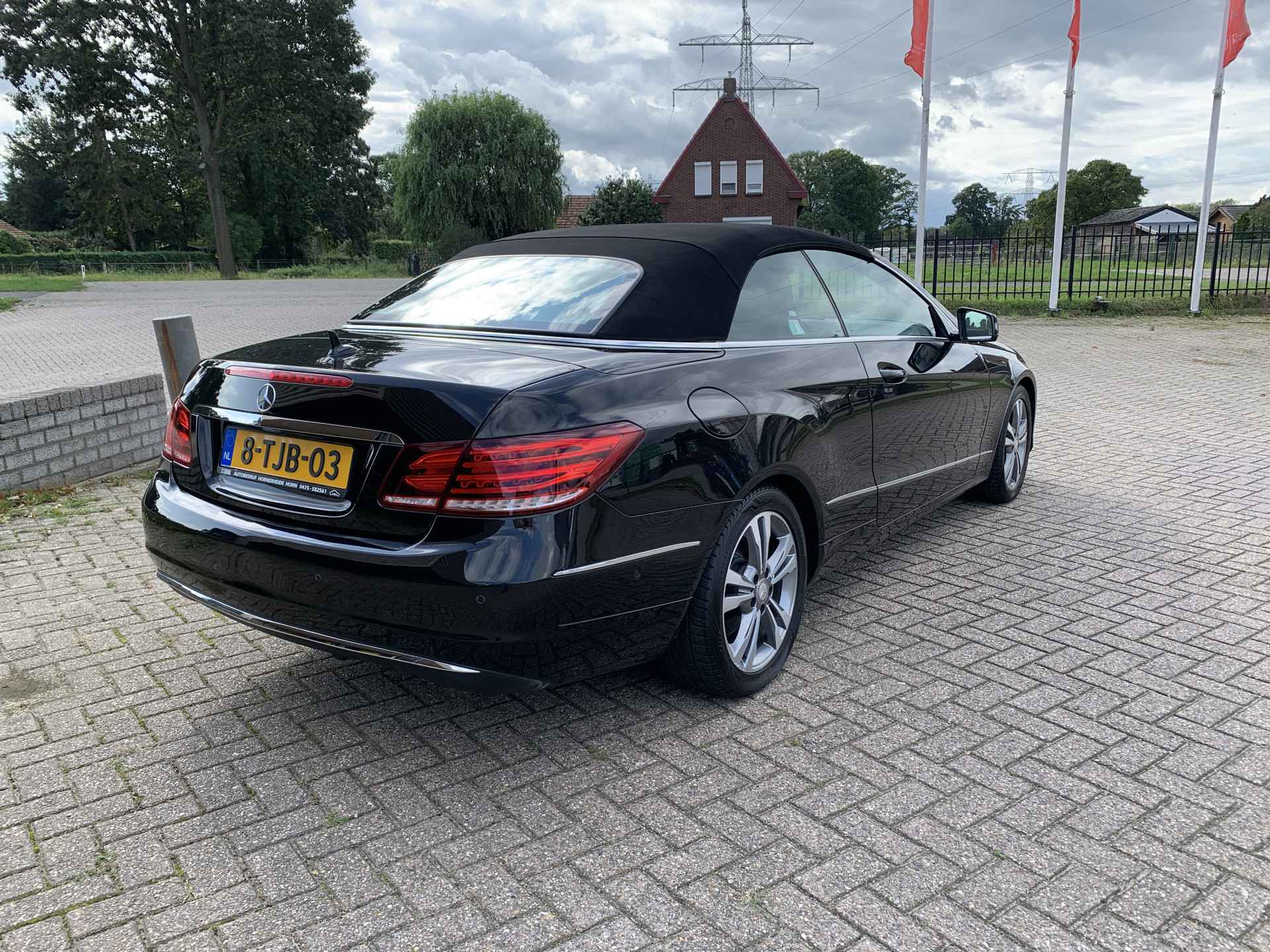 Foto van Mercedes-Benz E 200