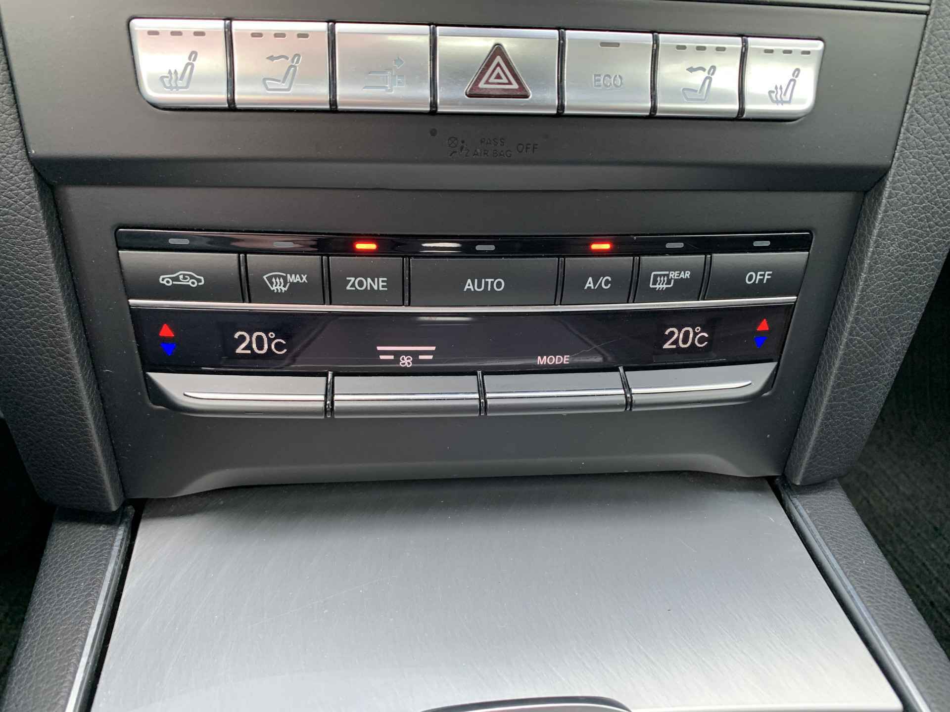 Foto van Mercedes-Benz E 200