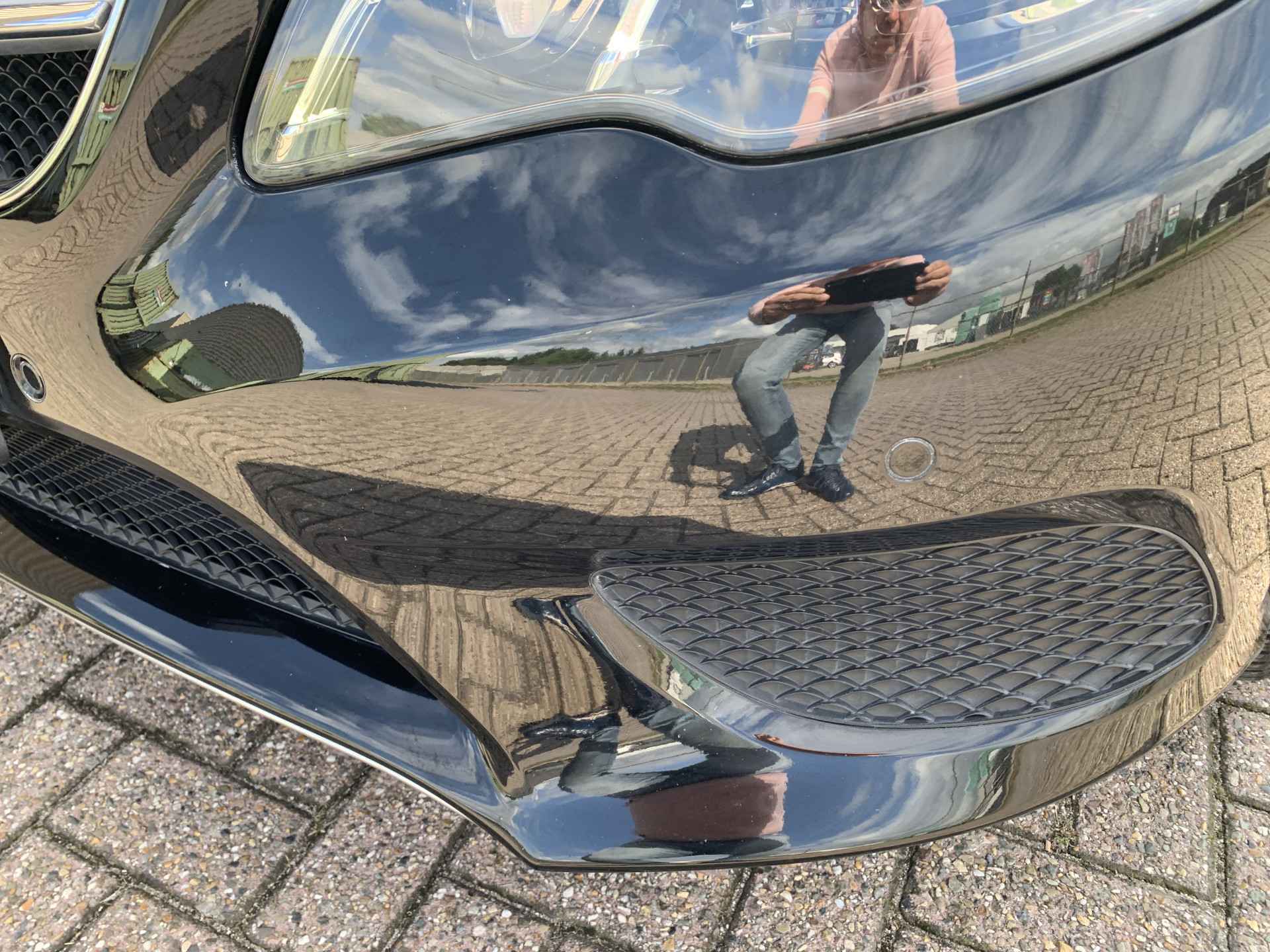Foto van Mercedes-Benz E 200