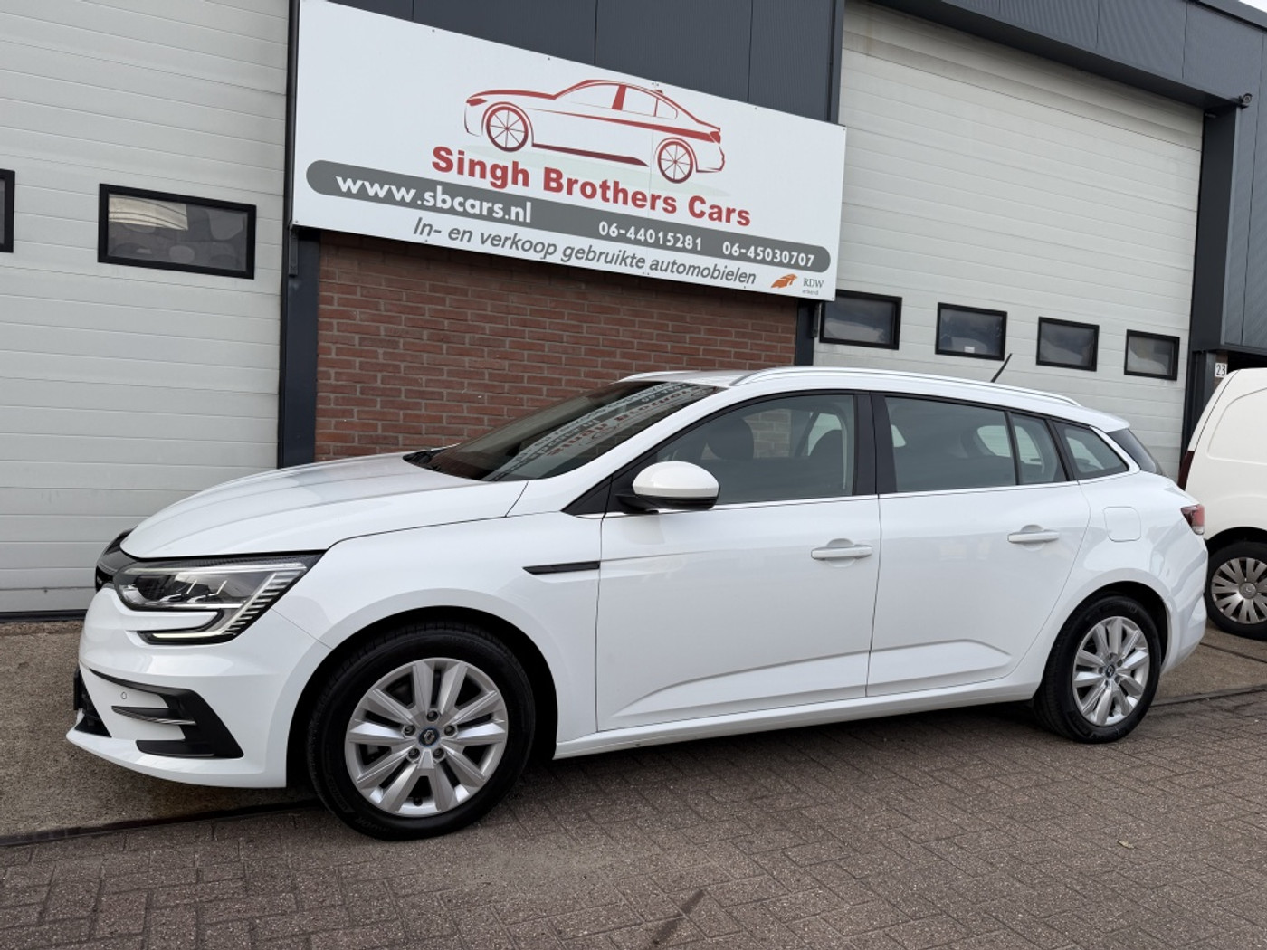 Foto van Renault Megane E-tech Plug-in Hybrid