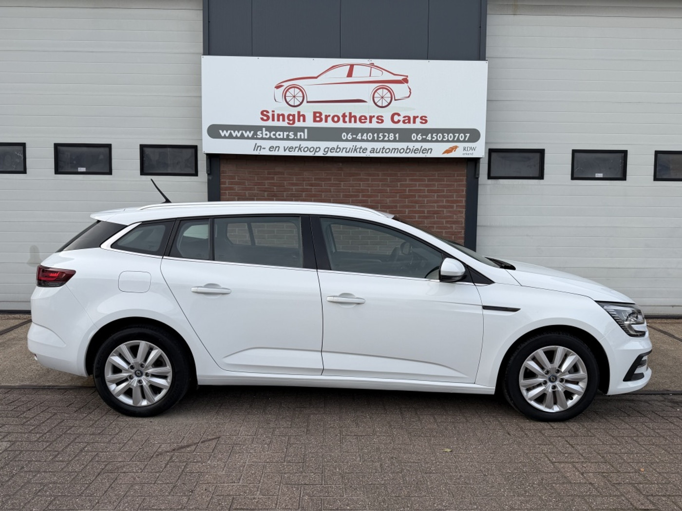 Foto van Renault Megane E-tech Plug-in Hybrid