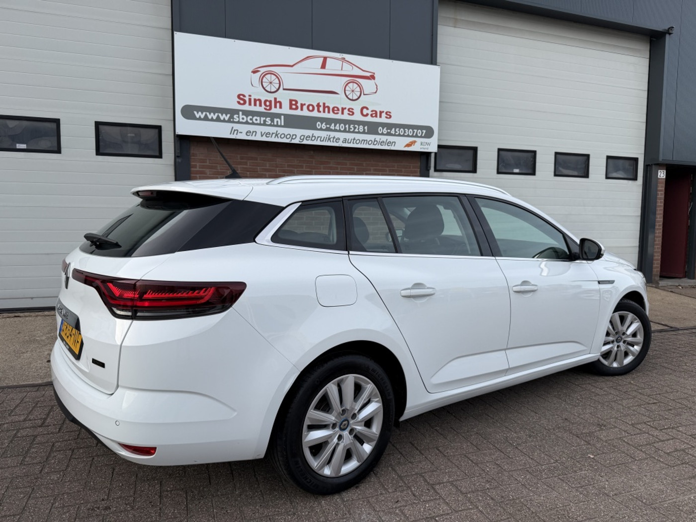 Foto van Renault Megane E-tech Plug-in Hybrid