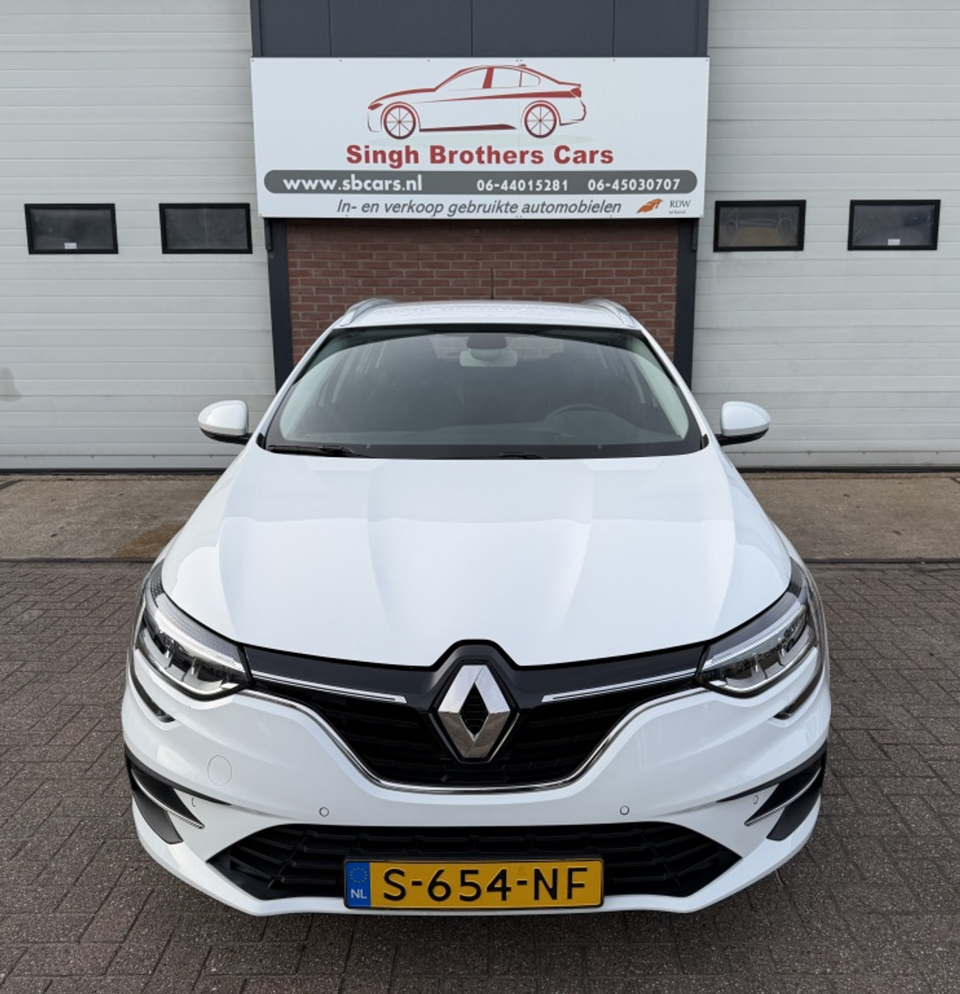 Foto van Renault Megane E-tech Plug-in Hybrid