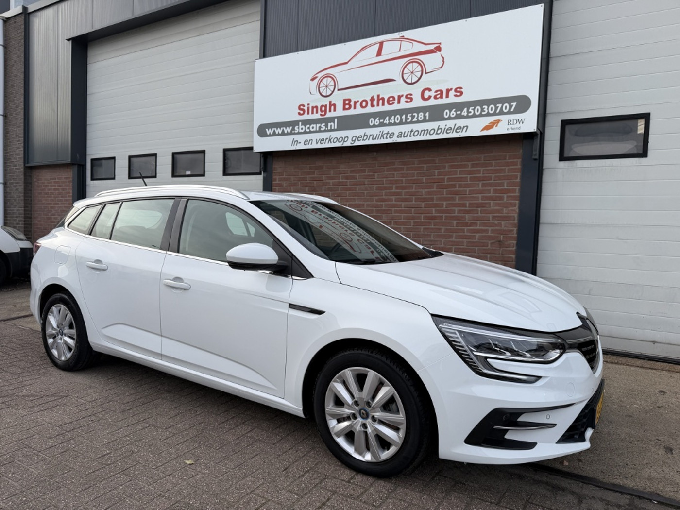 Foto van Renault Megane E-tech Plug-in Hybrid