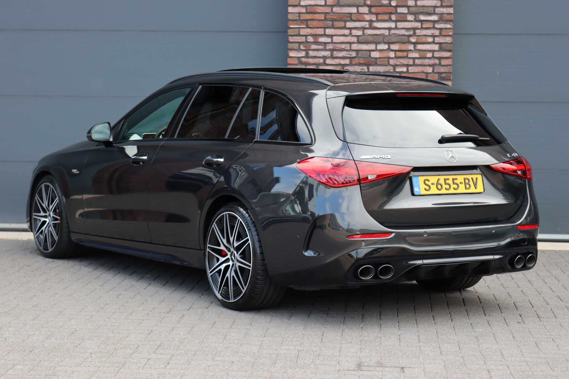 Foto van Mercedes-Benz AMG C 43 4matic+