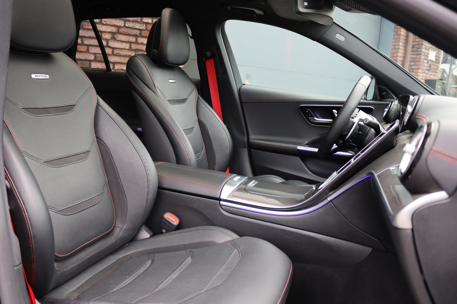 Foto van Mercedes-Benz AMG C 43 4matic+