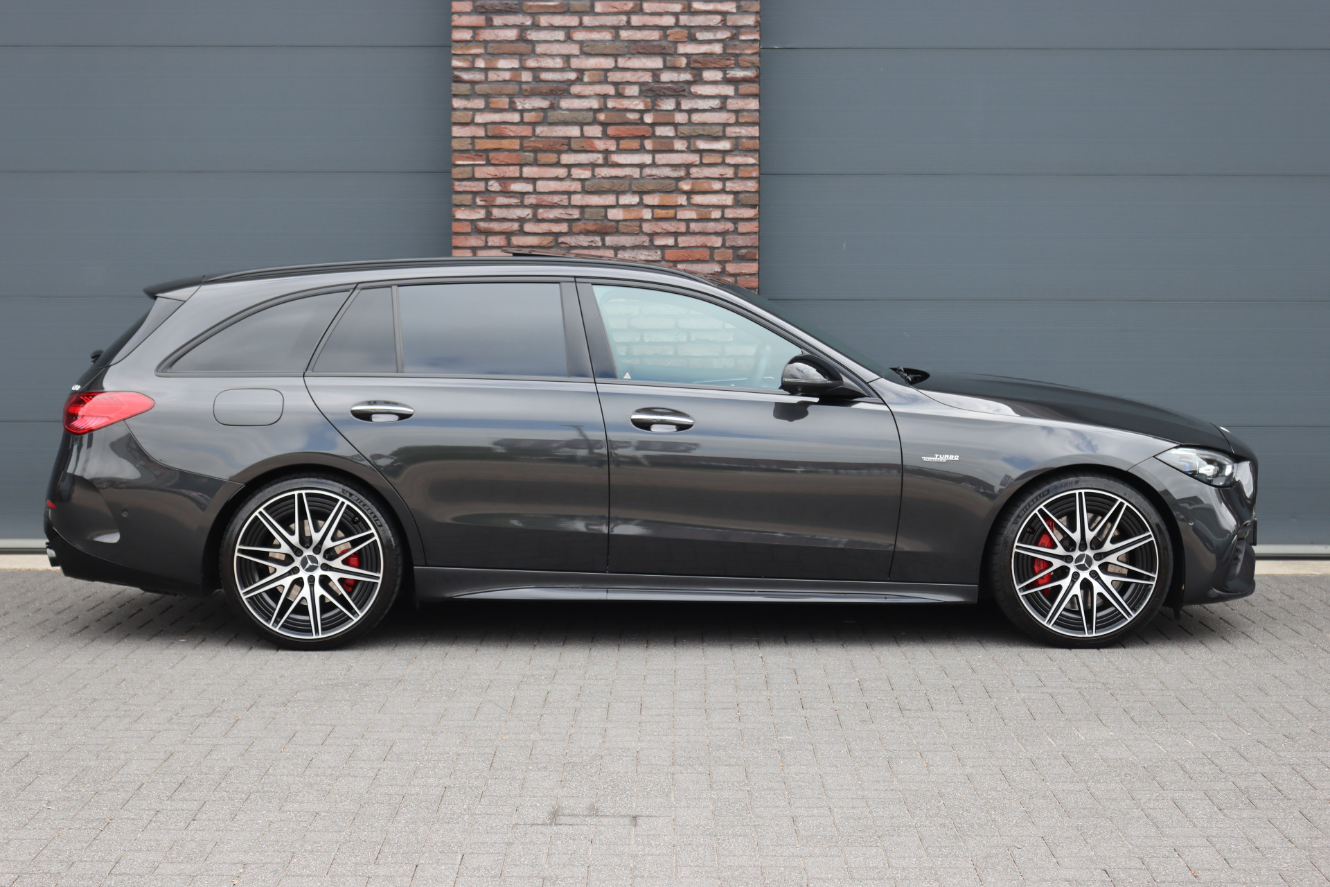 Foto van Mercedes-Benz AMG C 43 4matic+