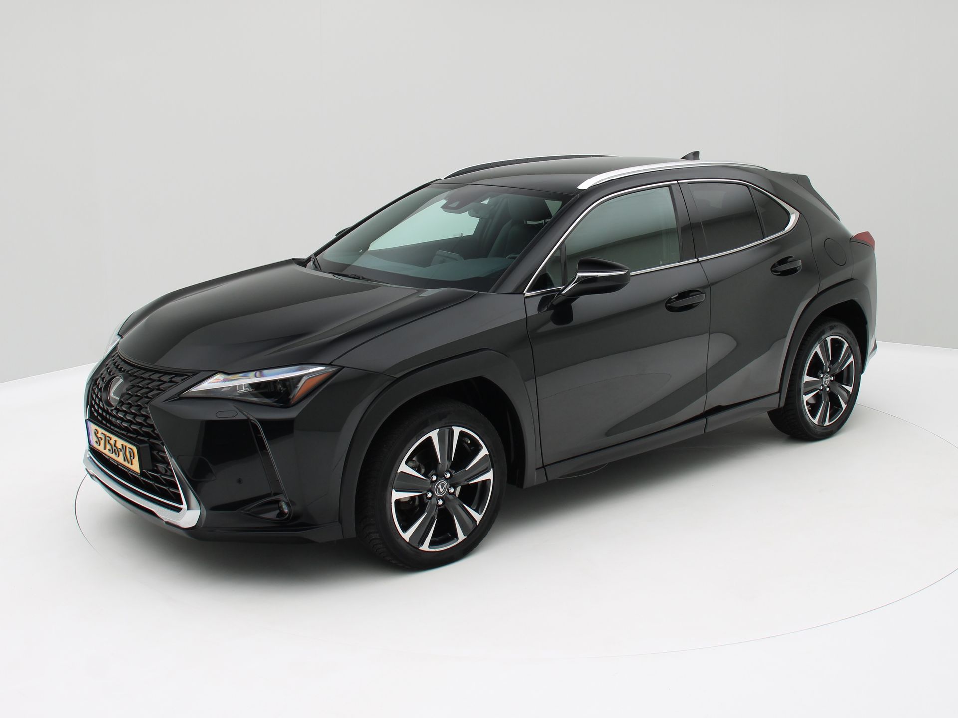 Lexus Ux 250h Business Line 2023 - voorkant