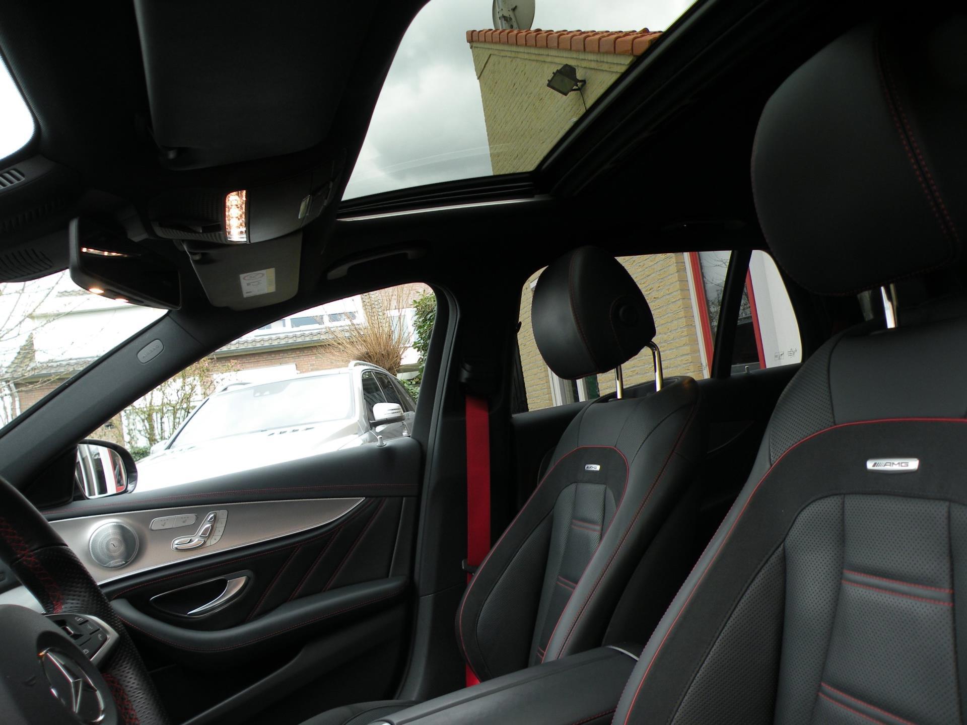 Foto van Mercedes-Benz AMG E 43 4Matic