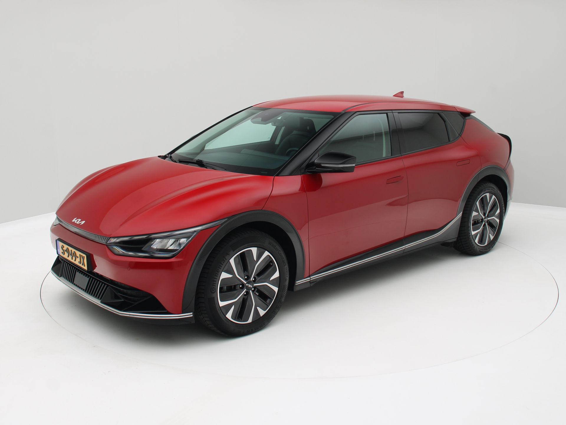 Kia Ev6 Plus 77.4 kWh RWD / Leder / SOH 100% / Origineel NL 2023 - voorkant