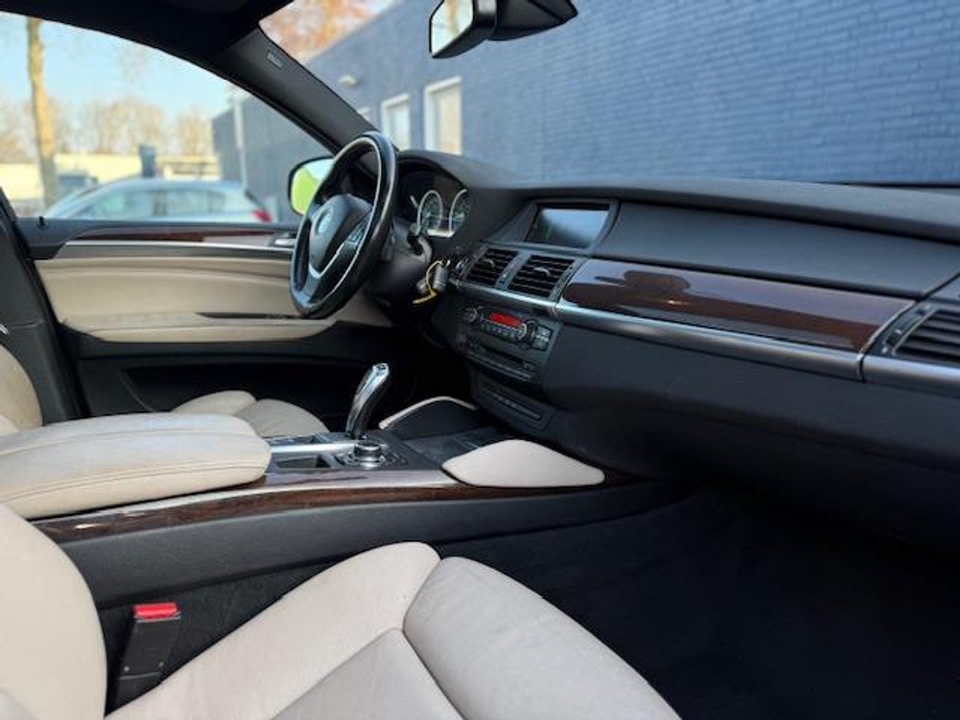 Foto van BMW X6 Xdrive40d