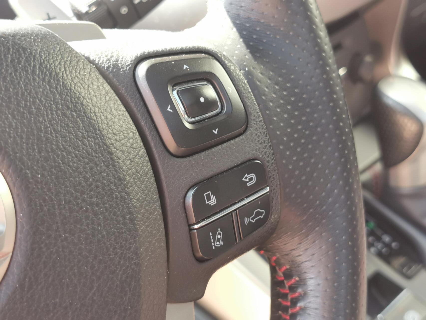 Foto van Lexus NX