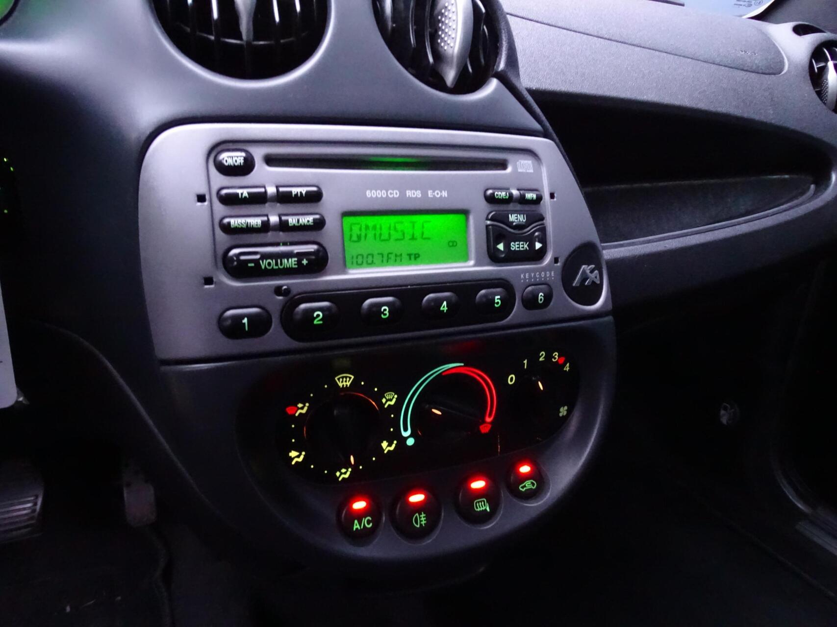 Foto van Ford Streetka