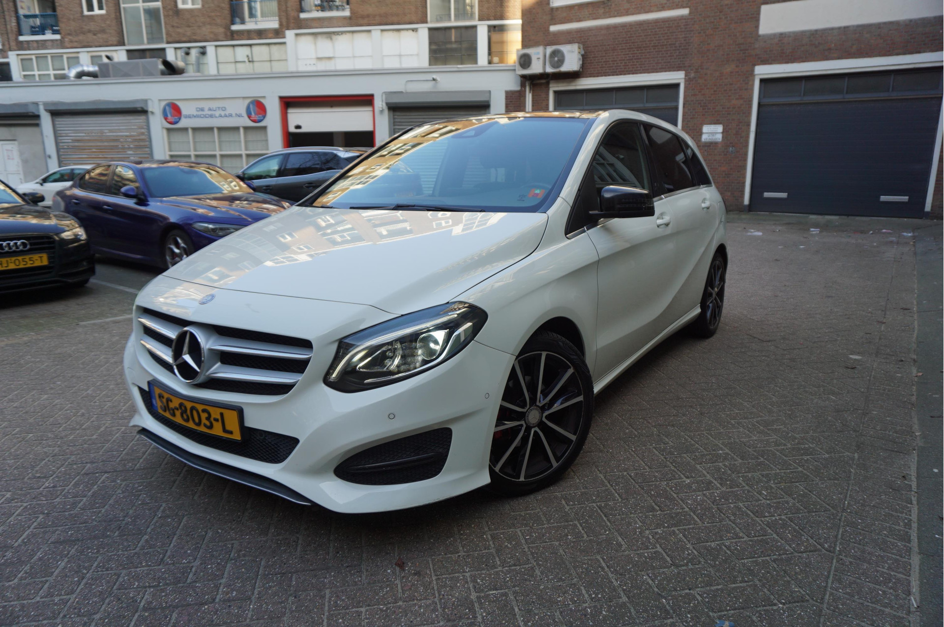 Foto van Mercedes-Benz B 180 CDI