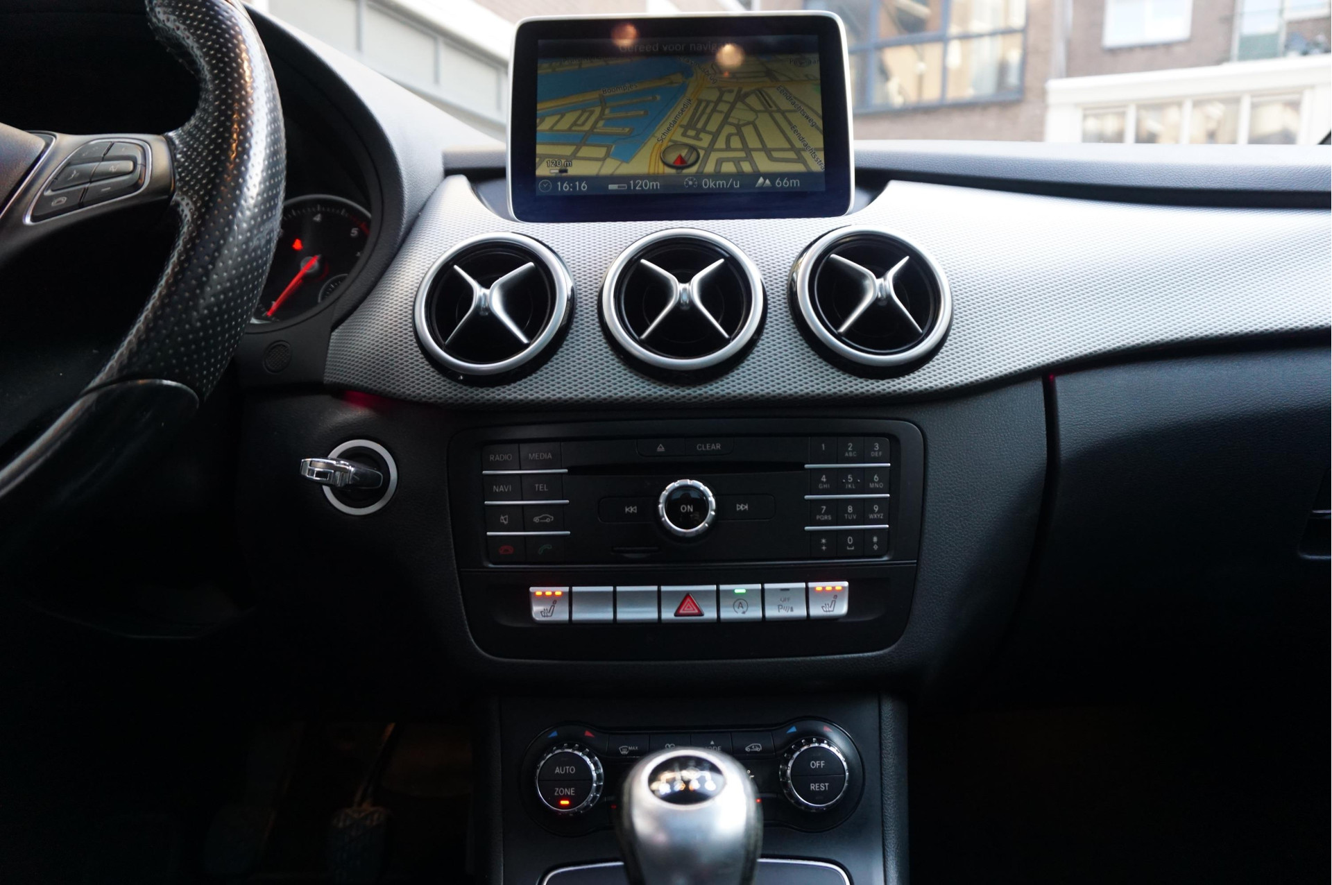 Foto van Mercedes-Benz B 180 CDI