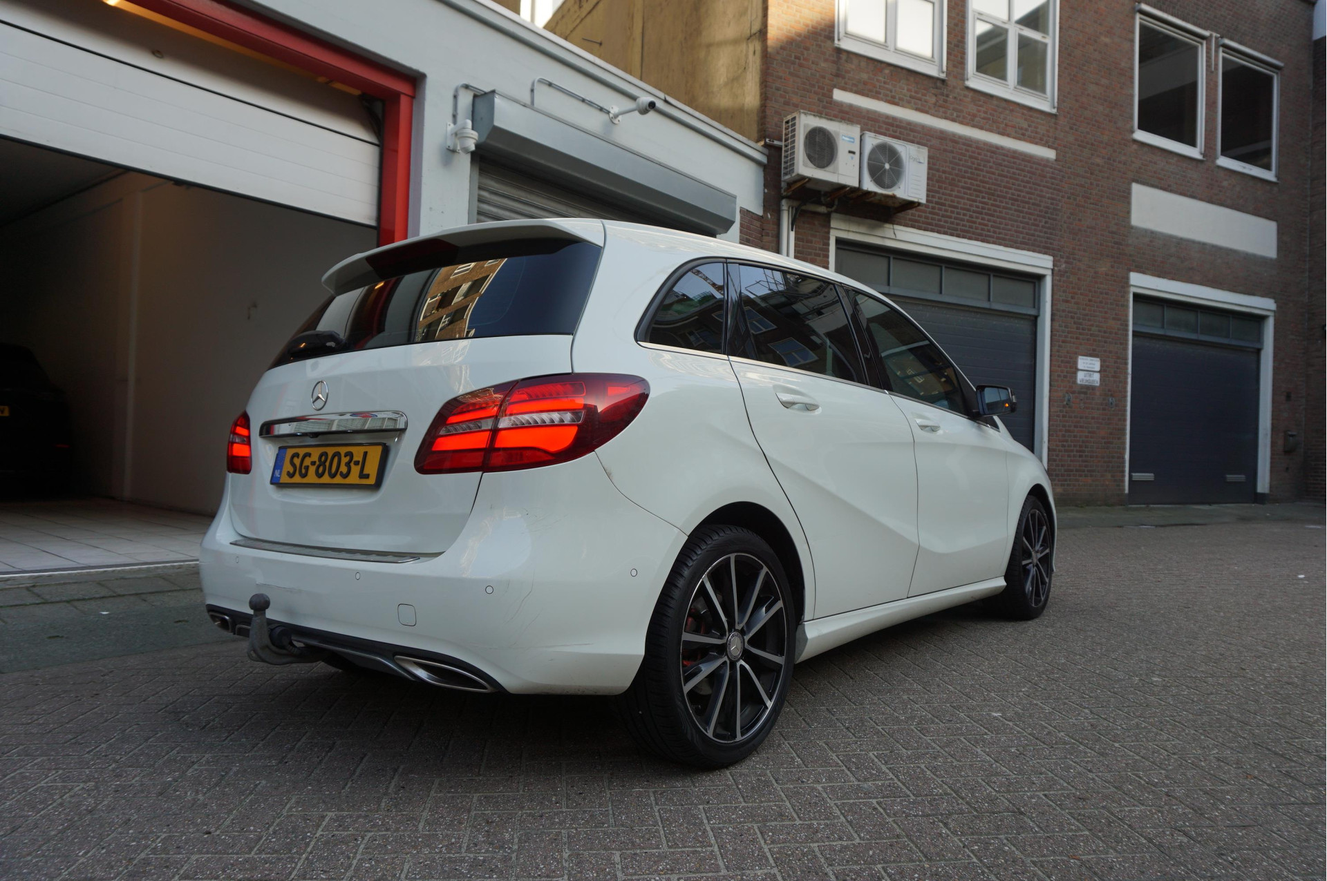 Foto van Mercedes-Benz B 180 CDI