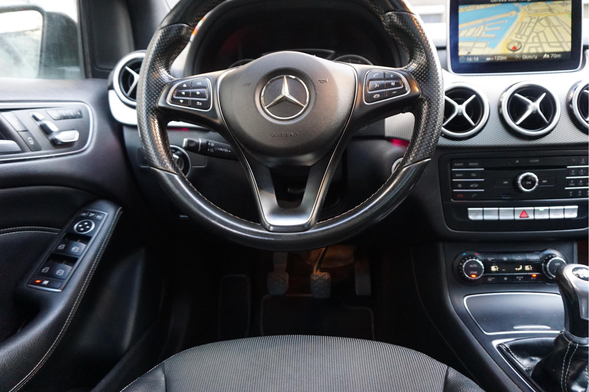 Foto van Mercedes-Benz B 180 CDI