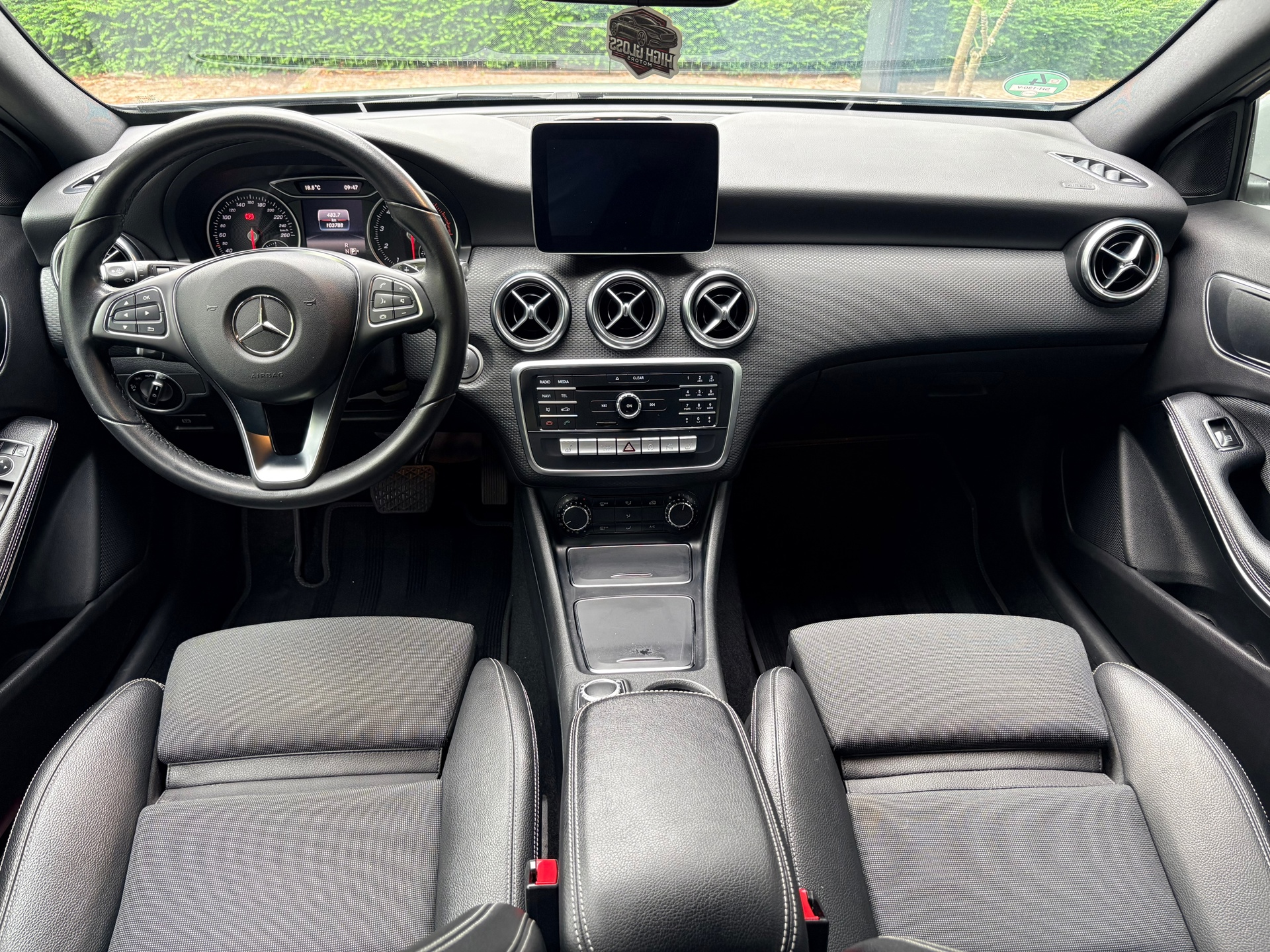 Foto van Mercedes-Benz A 180
