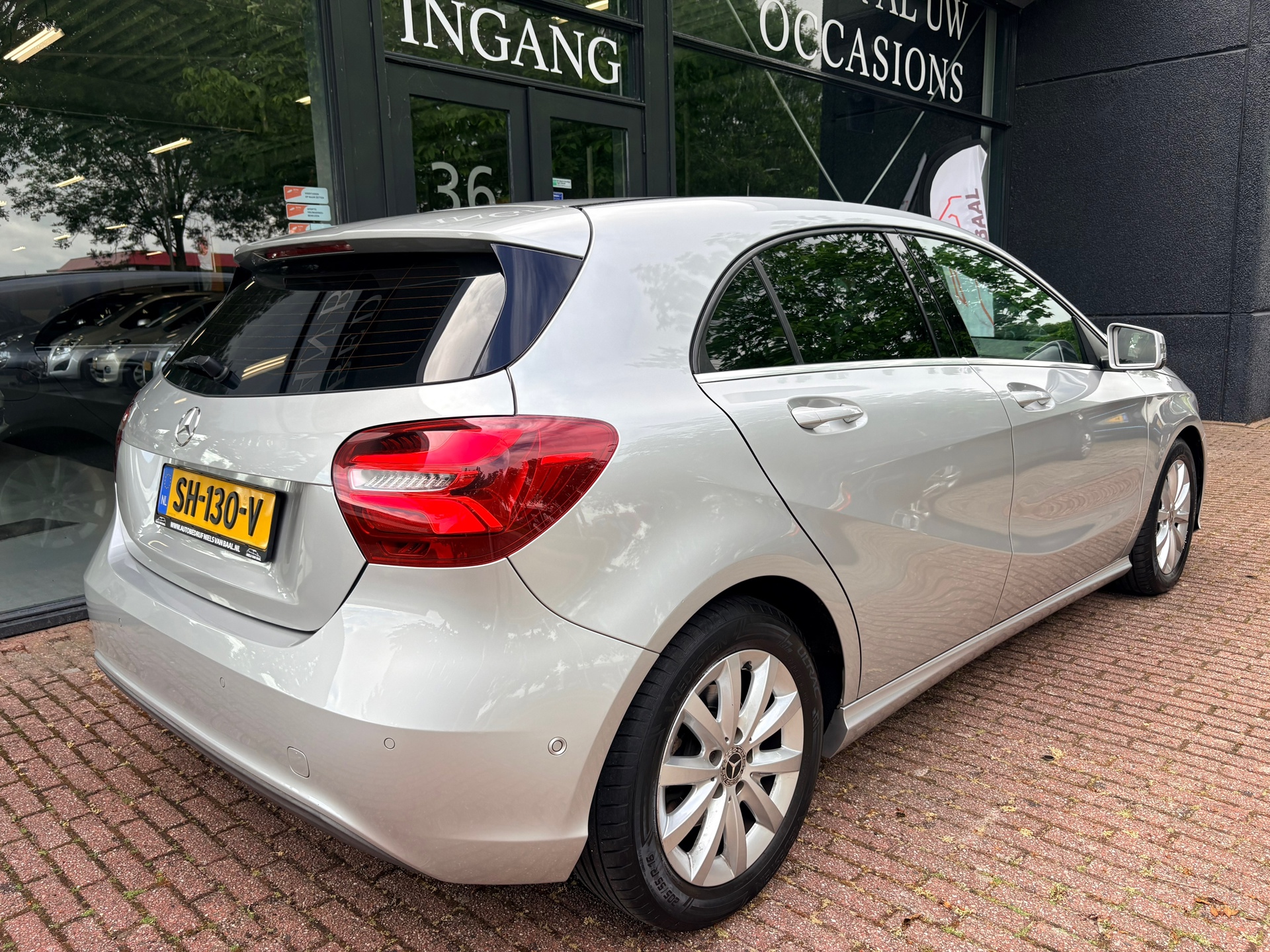 Foto van Mercedes-Benz A 180
