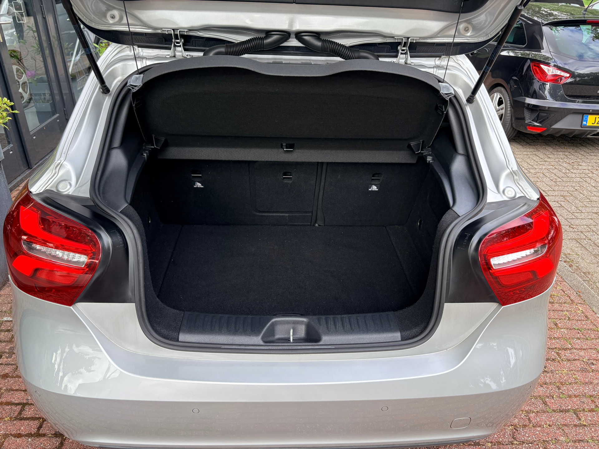 Foto van Mercedes-Benz A 180