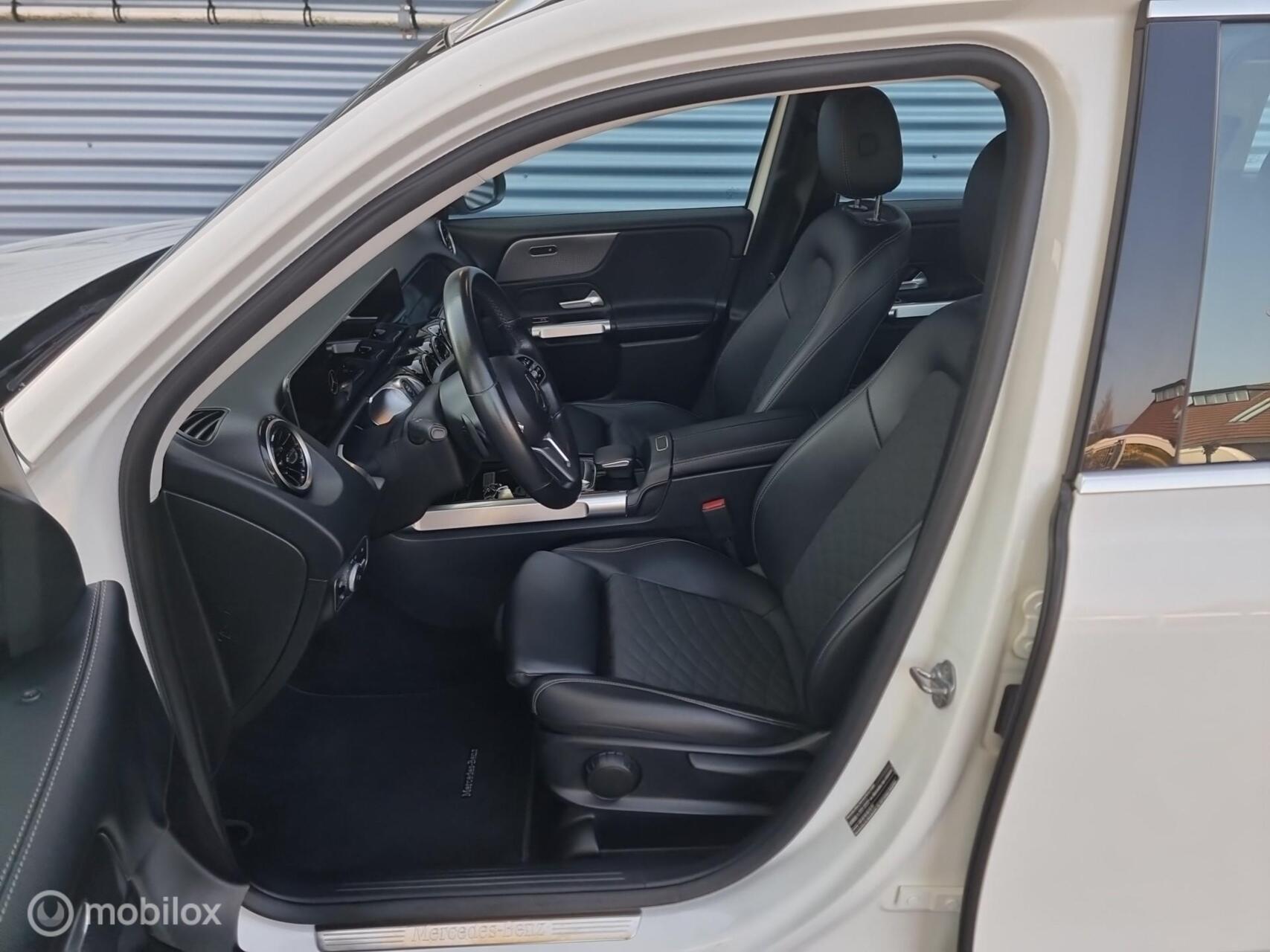 Foto van Mercedes-Benz GLB 200