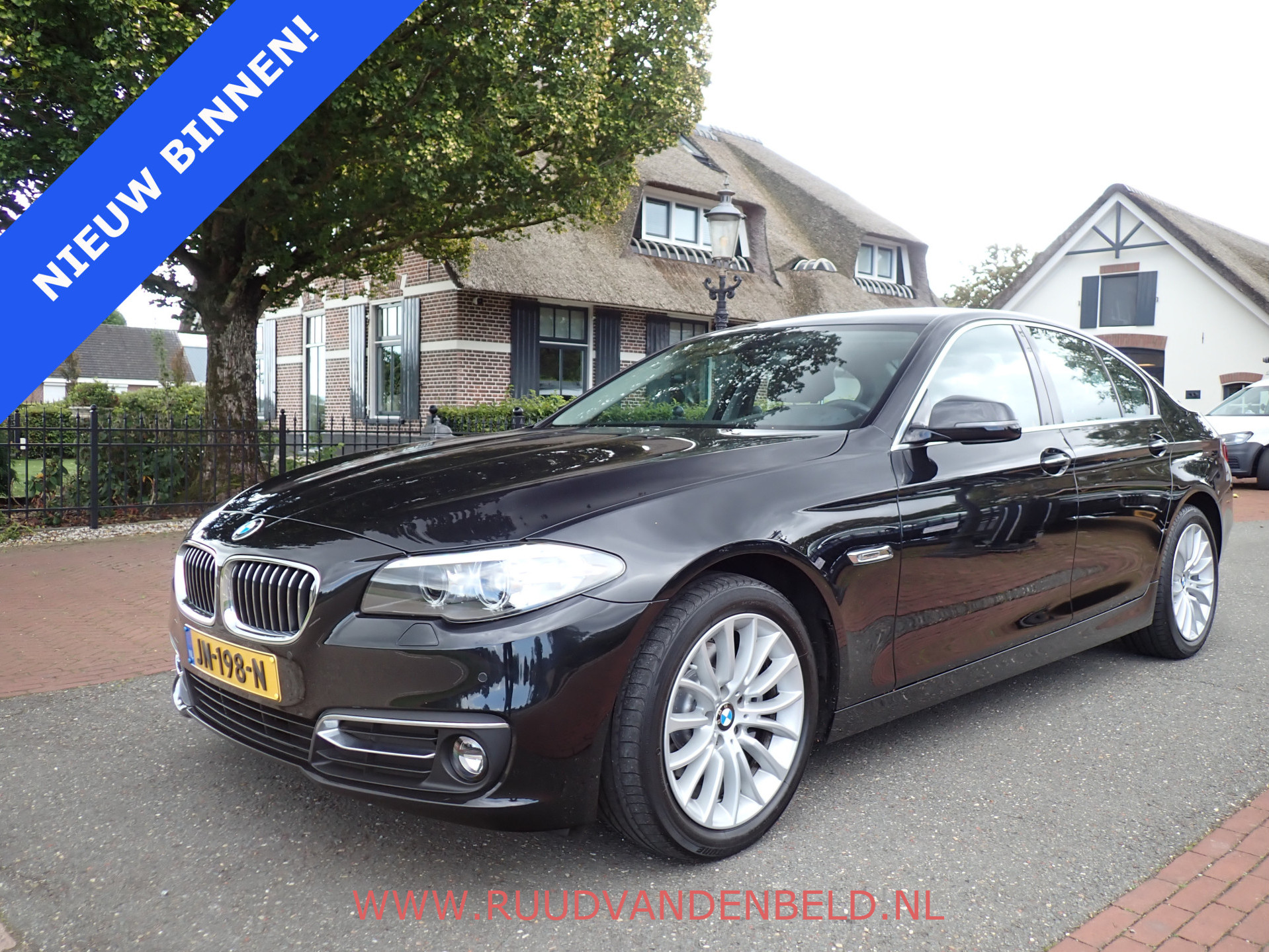 BMW 520i 520i Luxury Edition 2016 - voorkant