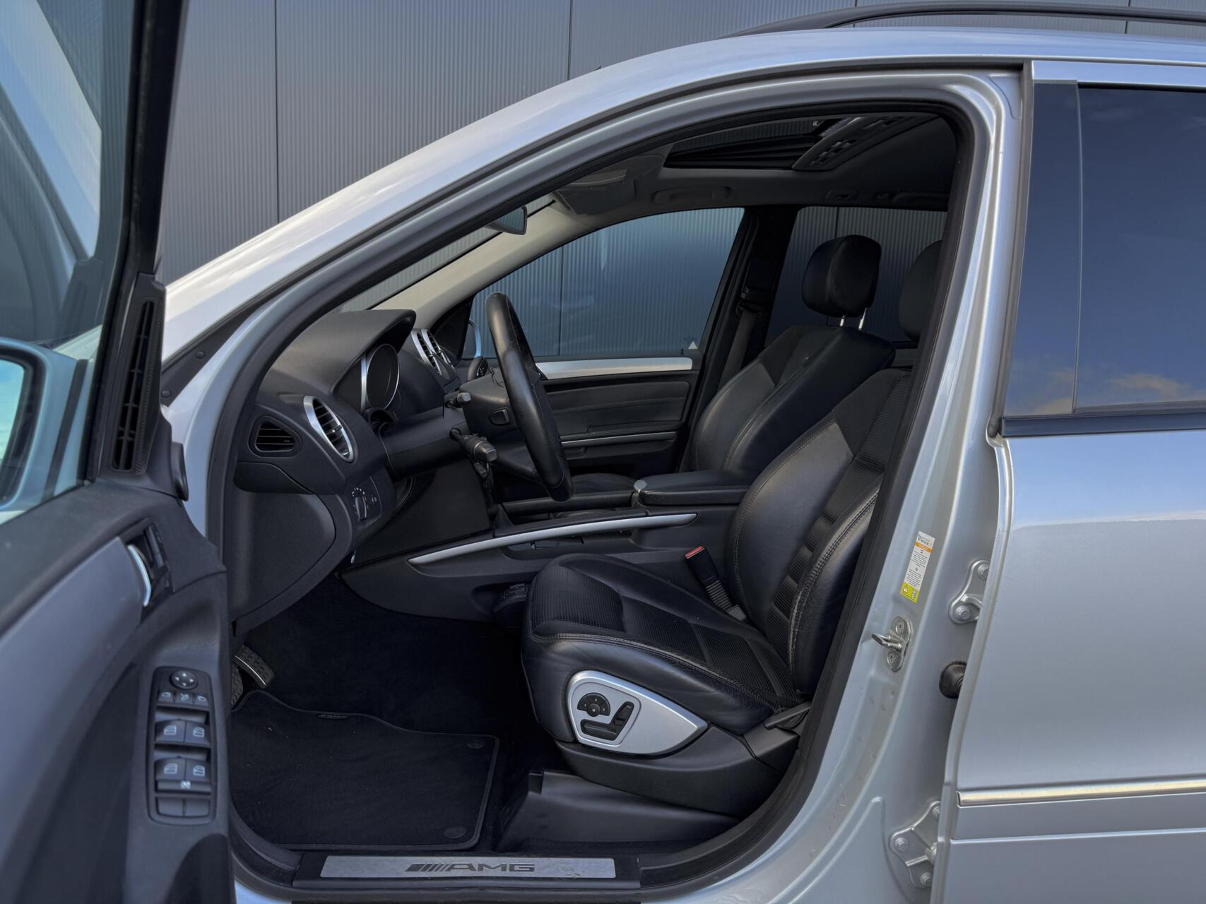 Foto van Mercedes-Benz ML 63 AMG
