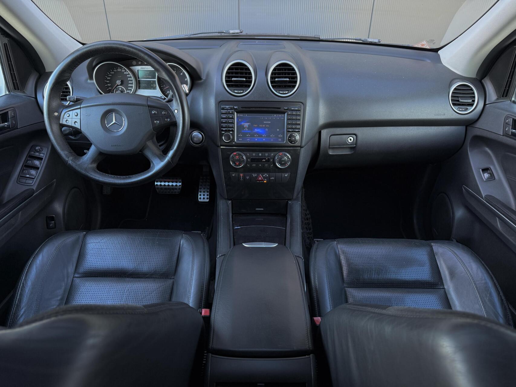 Foto van Mercedes-Benz ML 63 AMG