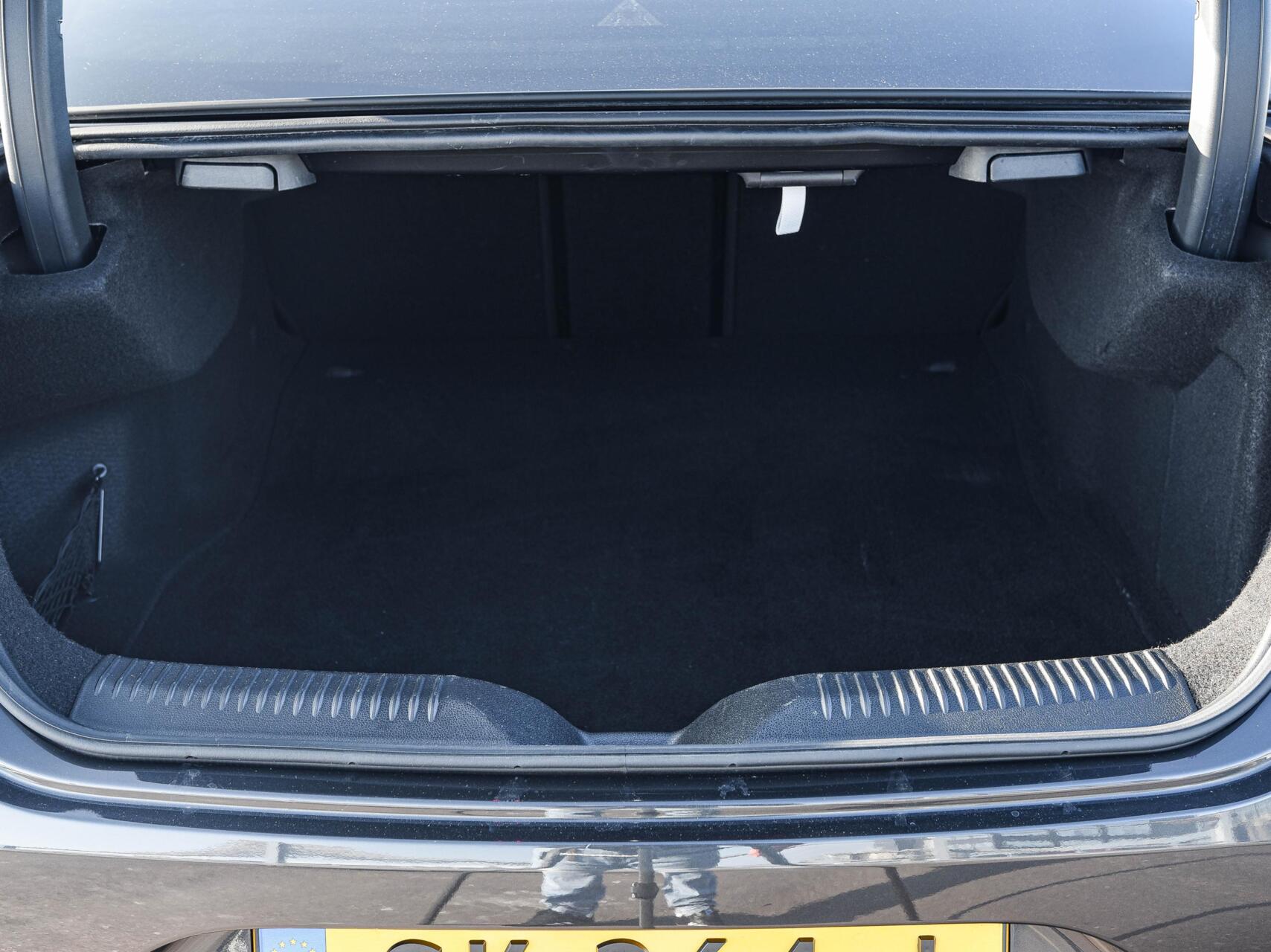 Foto van Mercedes-Benz CLS
