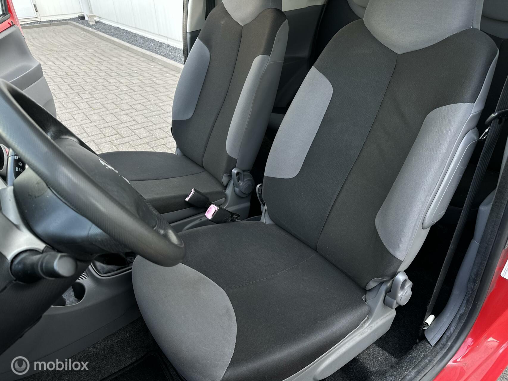 Foto van Peugeot 107