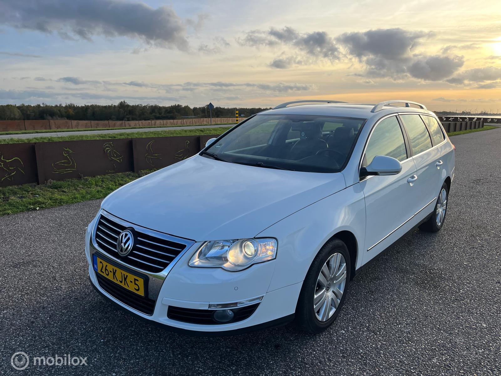 Volkswagen Passat 1.4 TSI Highline BlueMotion 2009 - voorkant