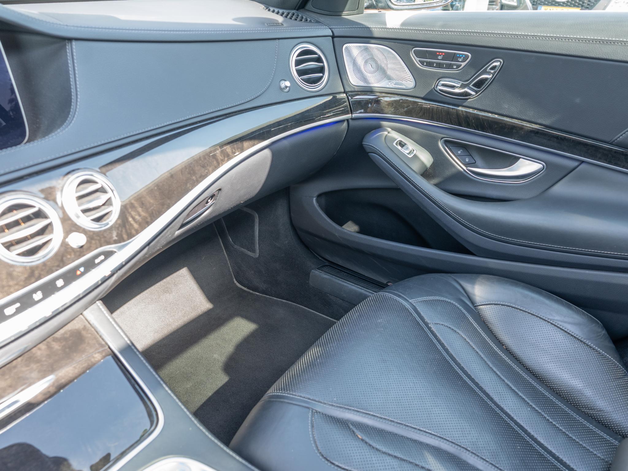 Foto van Mercedes-Benz S 560 4Matic