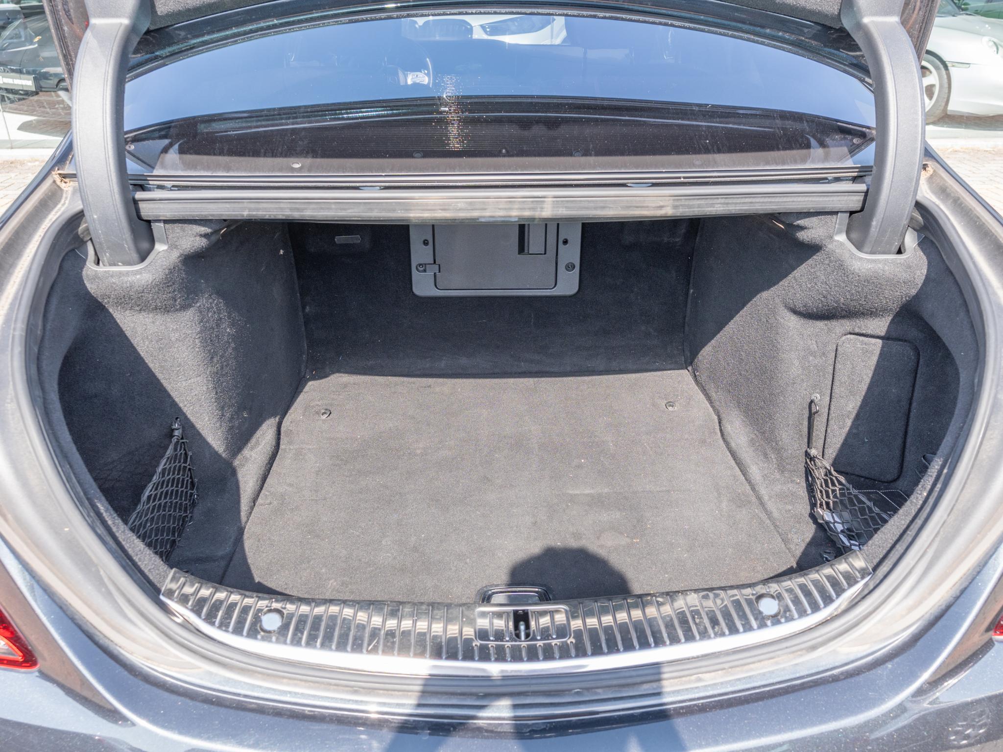 Foto van Mercedes-Benz S 560 4Matic