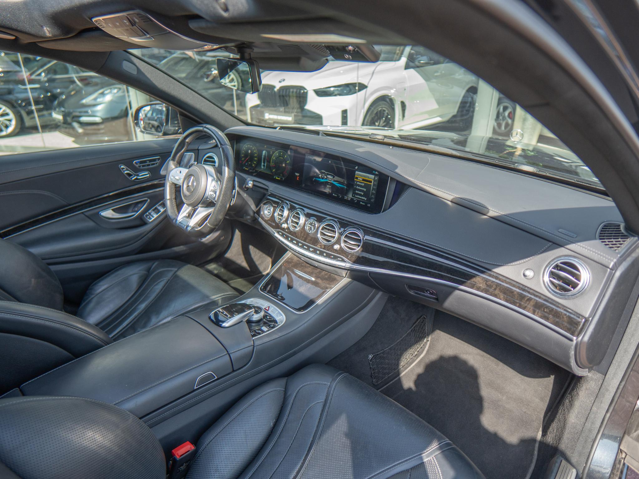 Foto van Mercedes-Benz S 560 4Matic