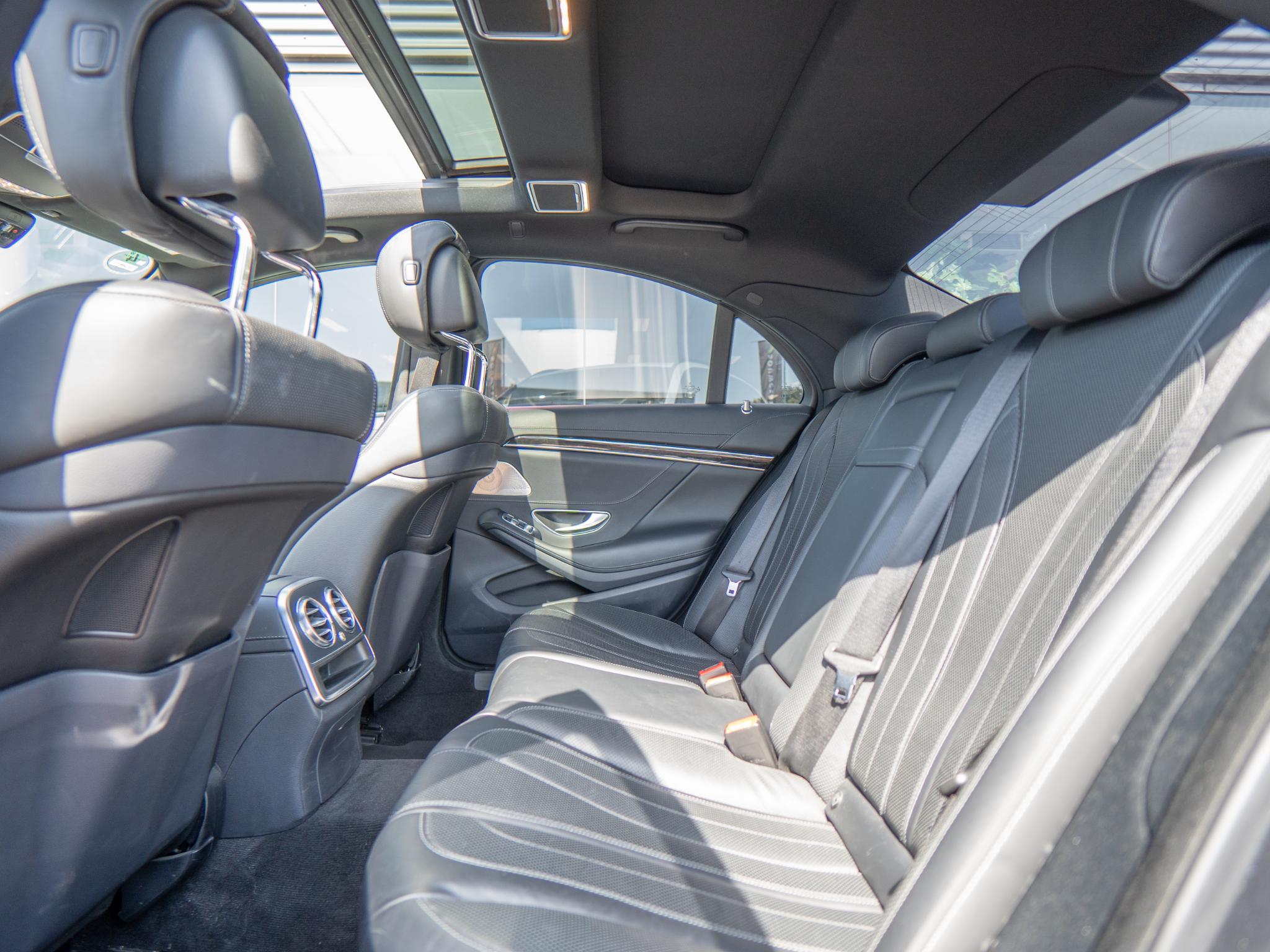 Foto van Mercedes-Benz S 560 4Matic