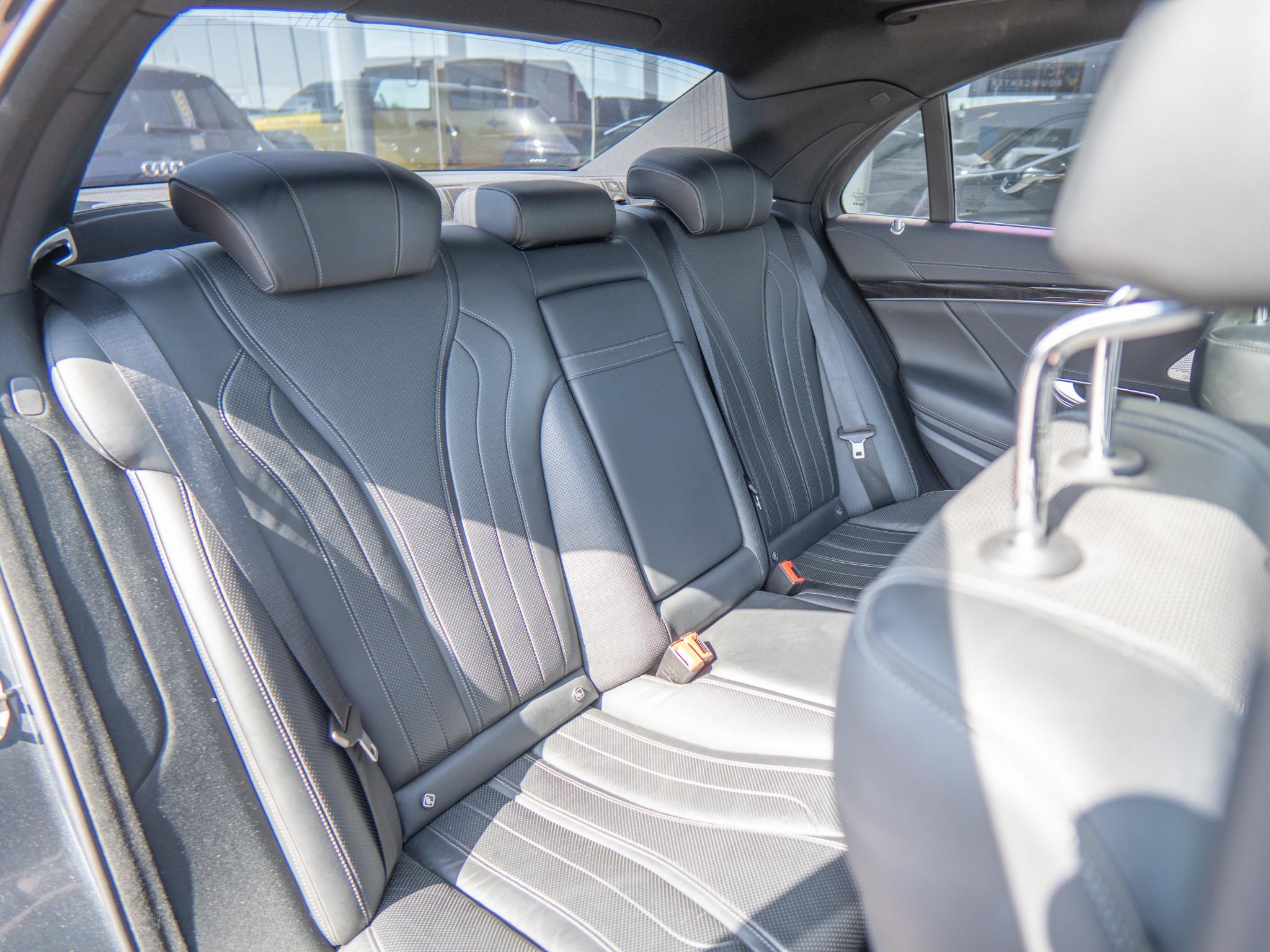 Foto van Mercedes-Benz S 560 4Matic