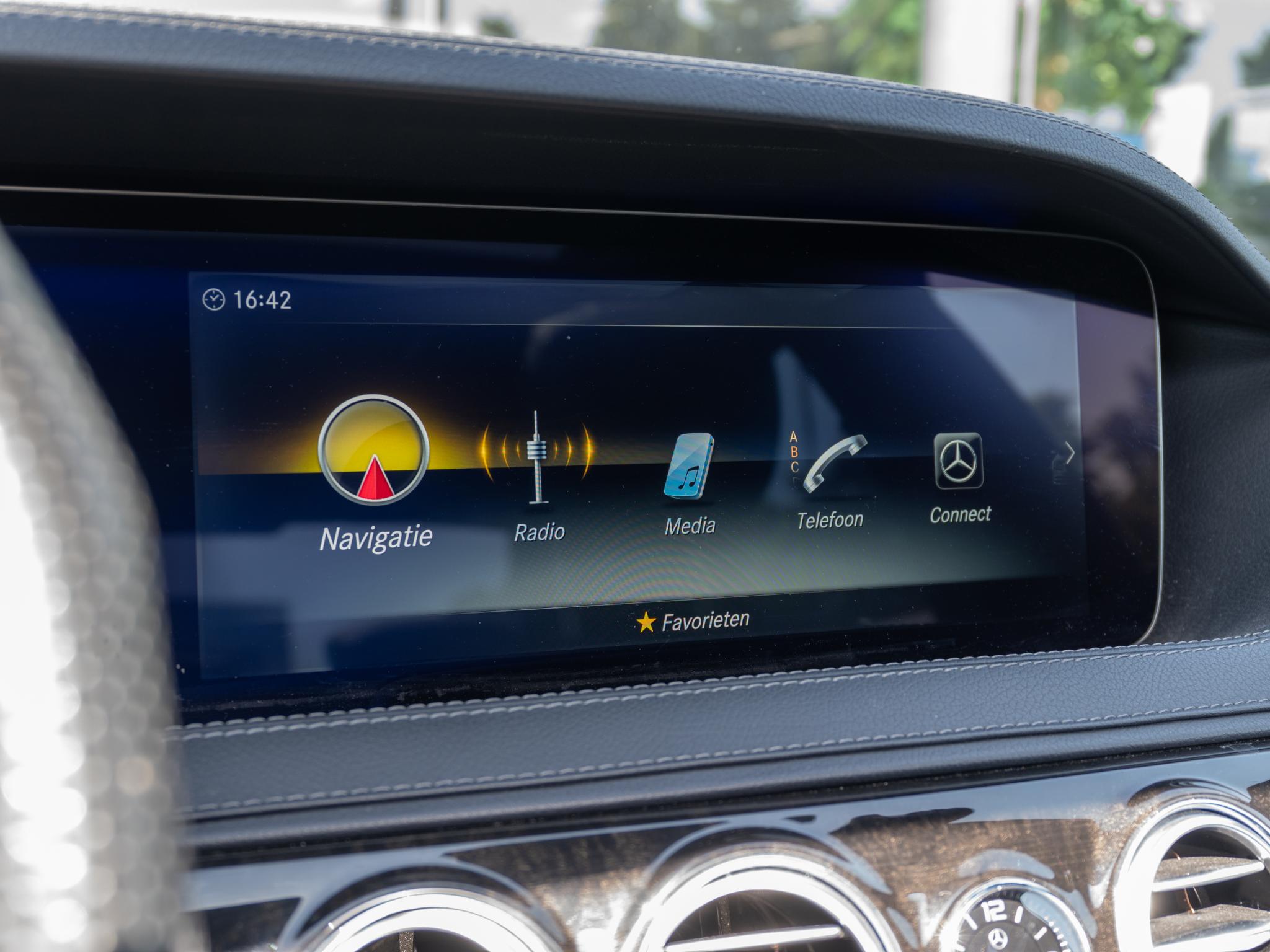 Foto van Mercedes-Benz S 560 4Matic